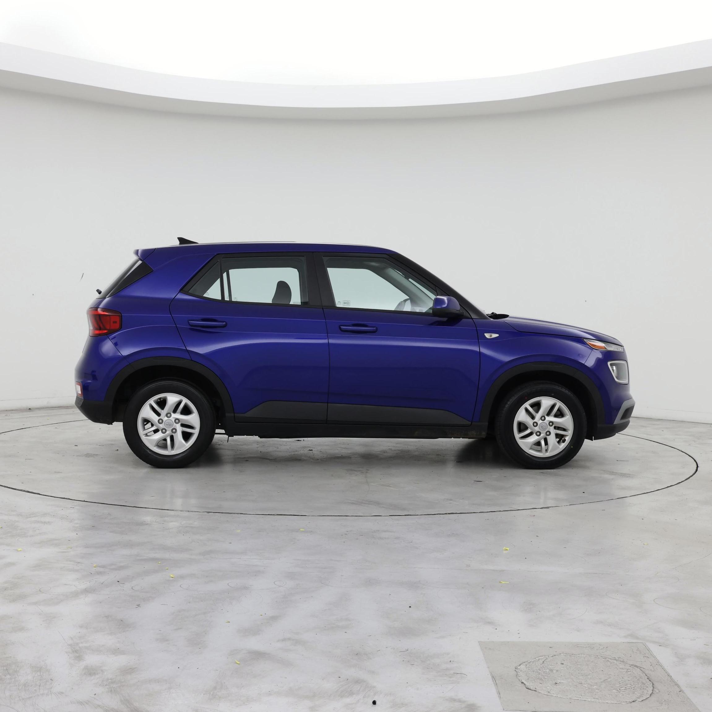 Thumbnail: 2021 Hyundai Venue - 7