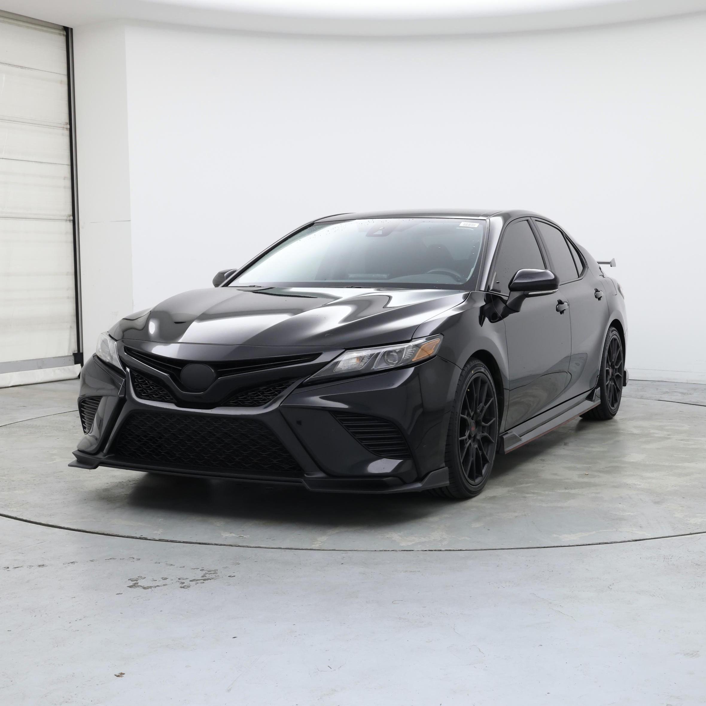 Thumbnail: 2021 Toyota Camry - 4