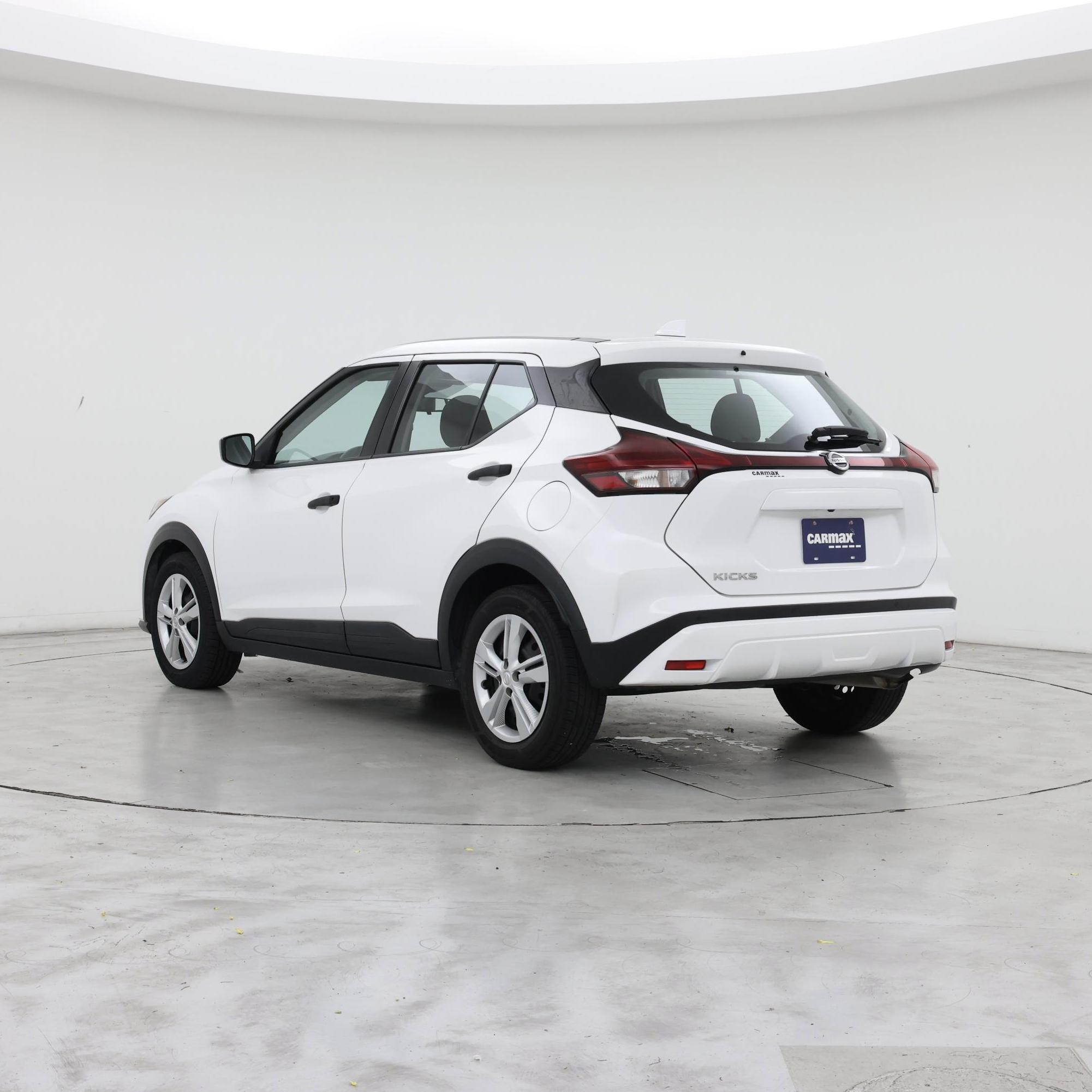 Thumbnail: 2021 Nissan Kicks - 2
