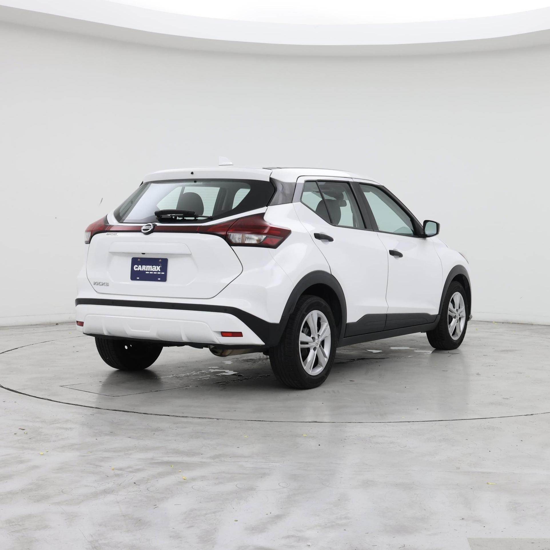 Thumbnail: 2021 Nissan Kicks - 8