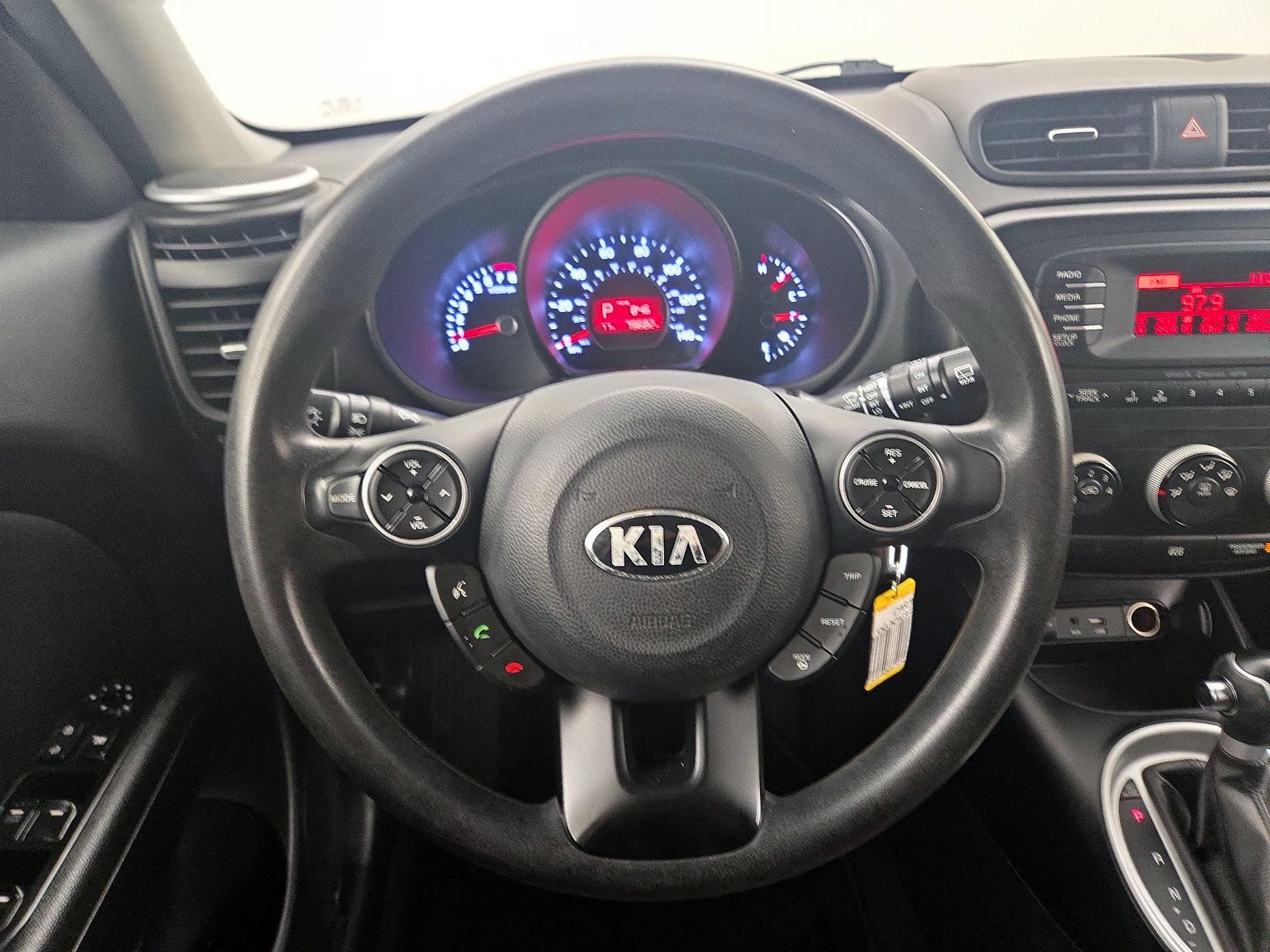 Thumbnail: 2016 Kia Soul - 10
