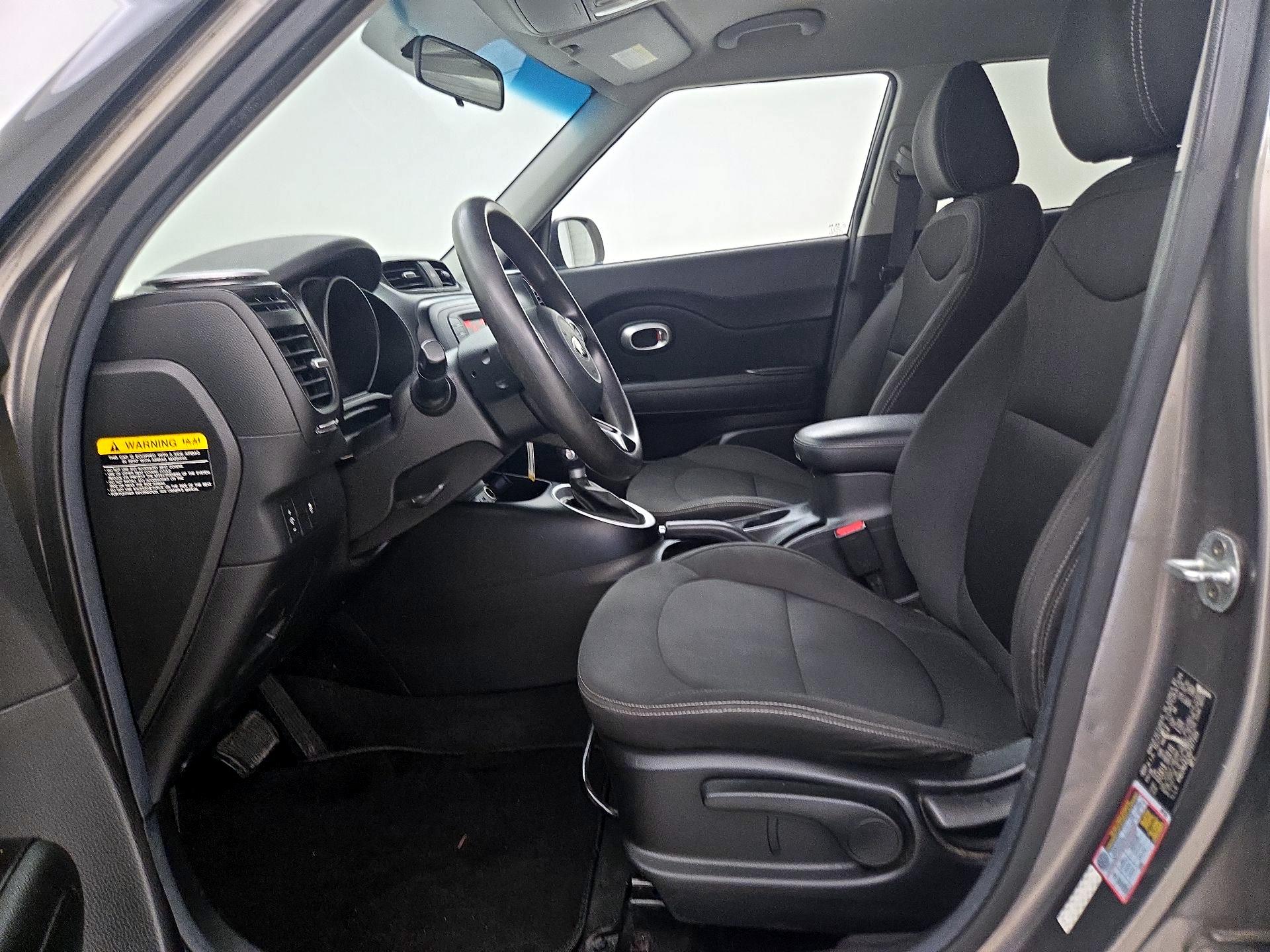 Thumbnail: 2016 Kia Soul - 11