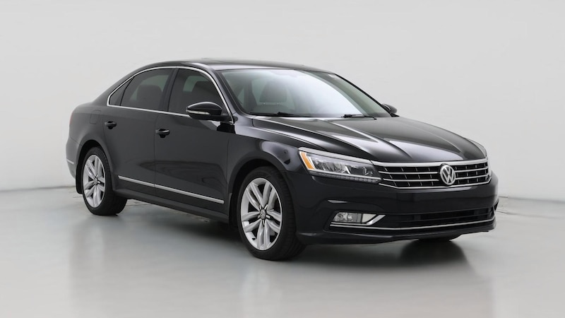 2017 Volkswagen Passat SE Hero Image