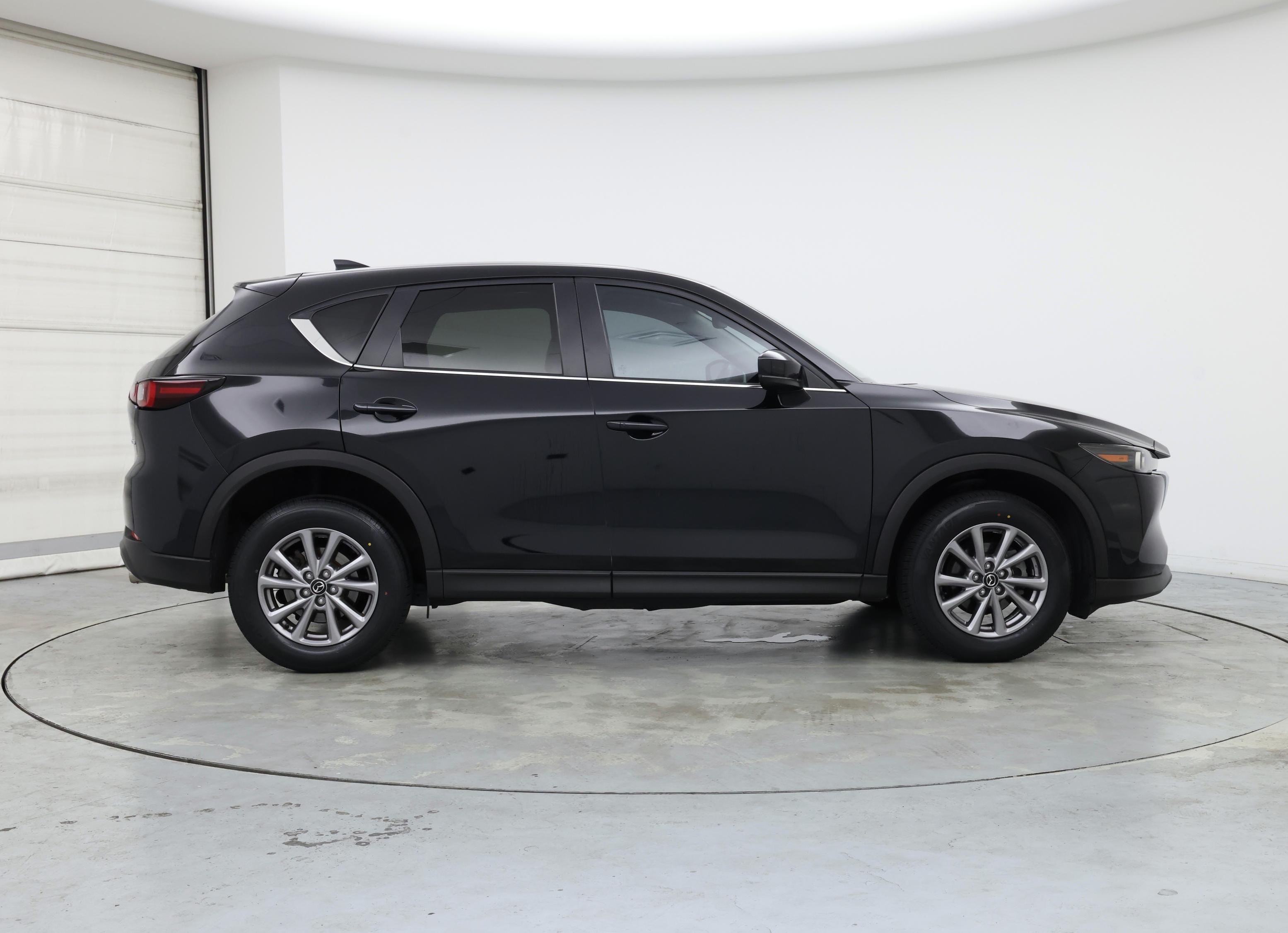 Thumbnail: 2022 Mazda CX-5 - 7