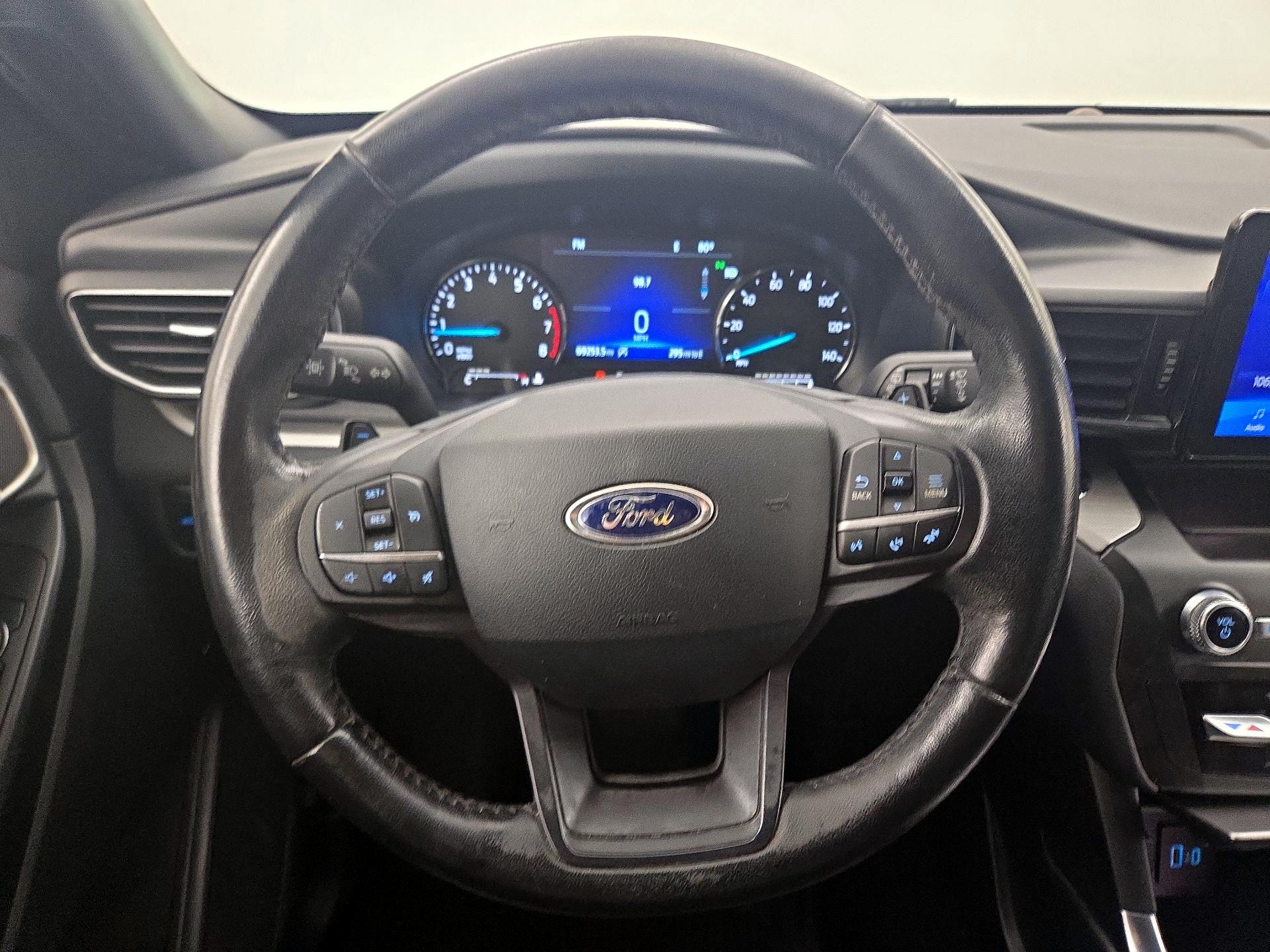 Thumbnail: 2020 Ford Explorer - 10
