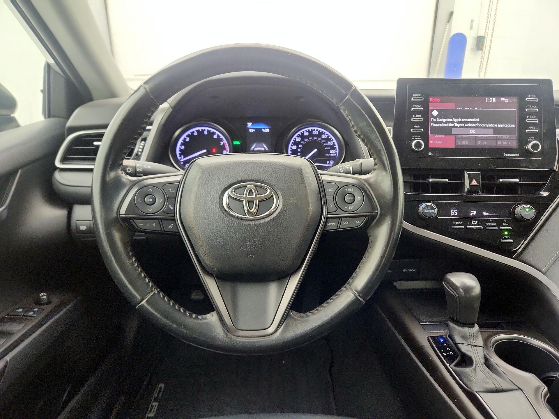 Thumbnail: 2021 Toyota Camry - 10