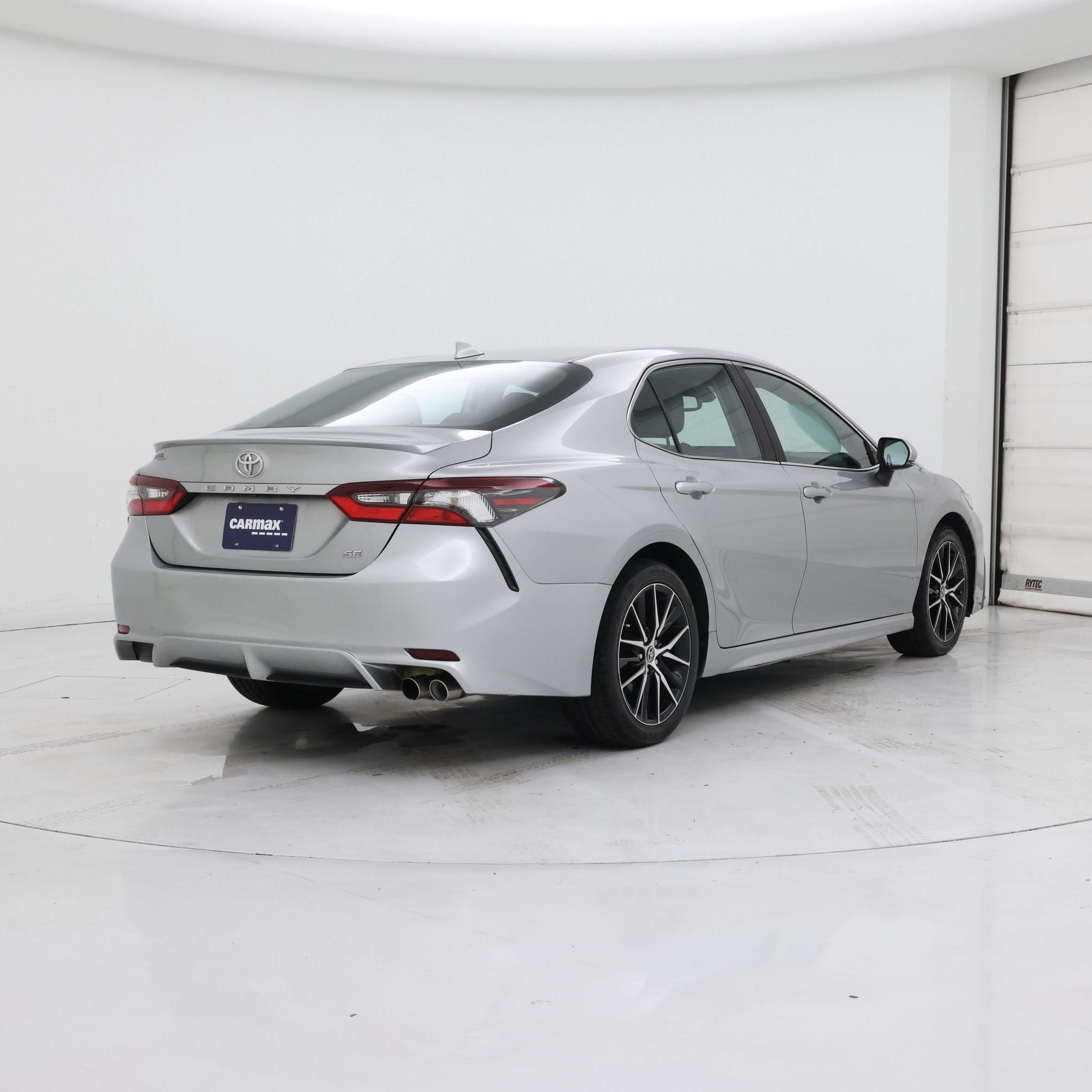 Thumbnail: 2021 Toyota Camry - 8