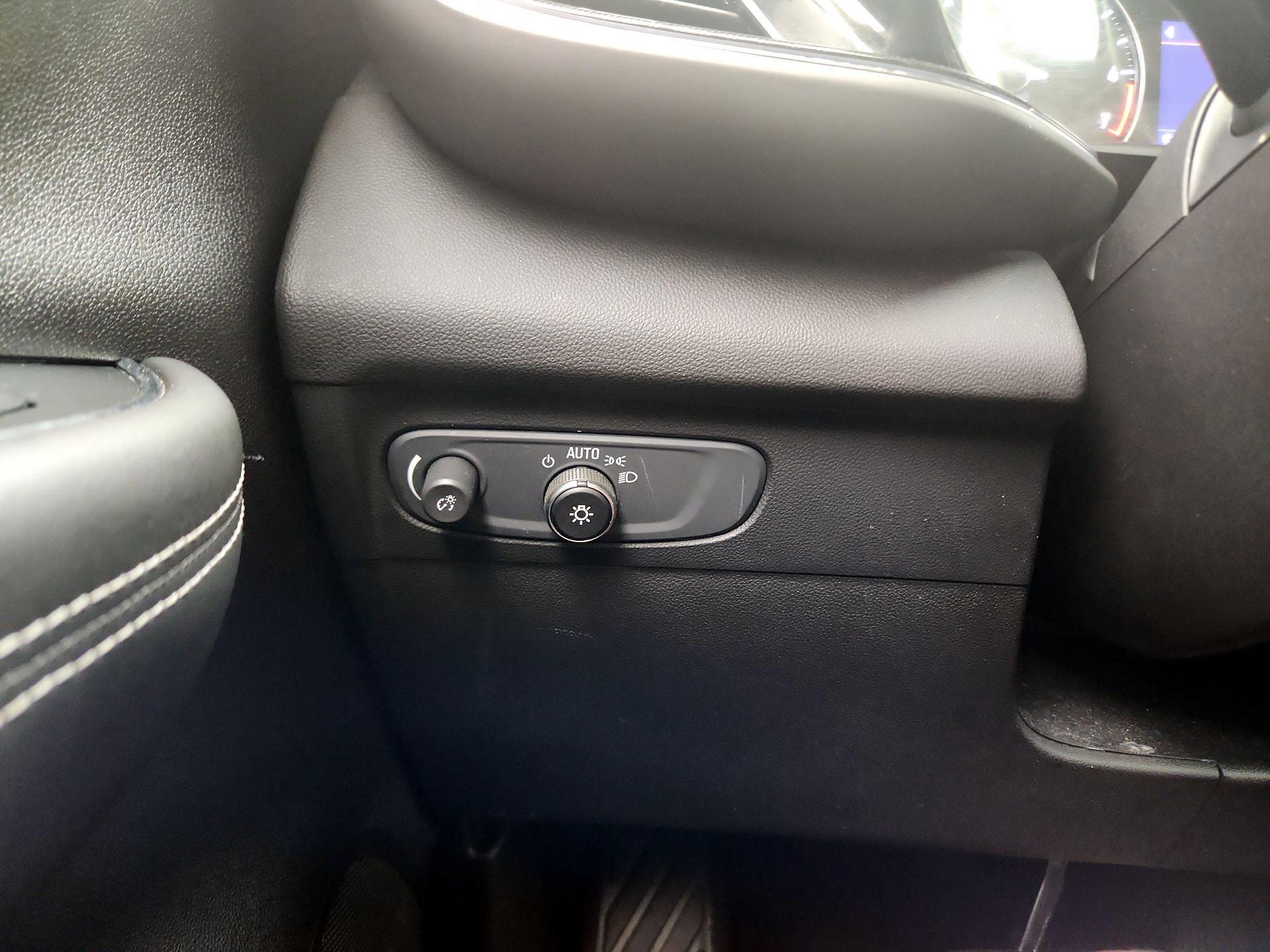 Thumbnail: 2021 Buick Envision - 13