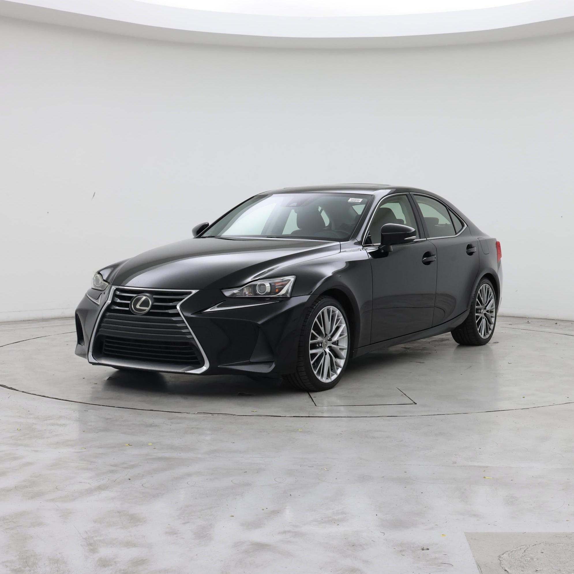 Thumbnail: 2017 Lexus IS - 4