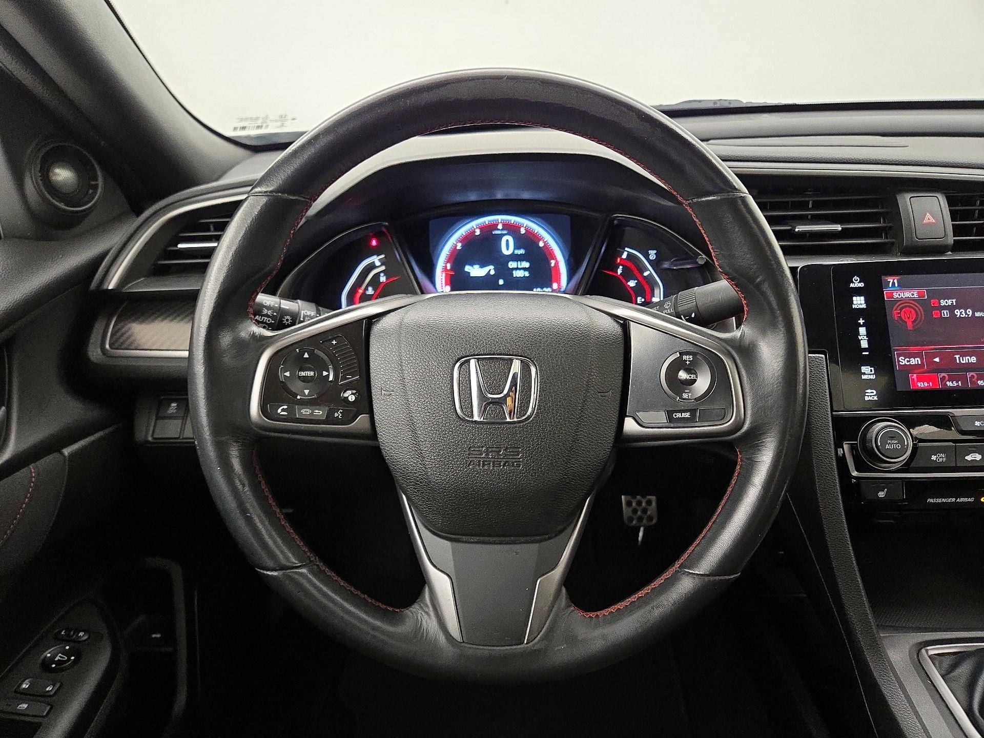 Thumbnail: 2017 Honda Civic - 10