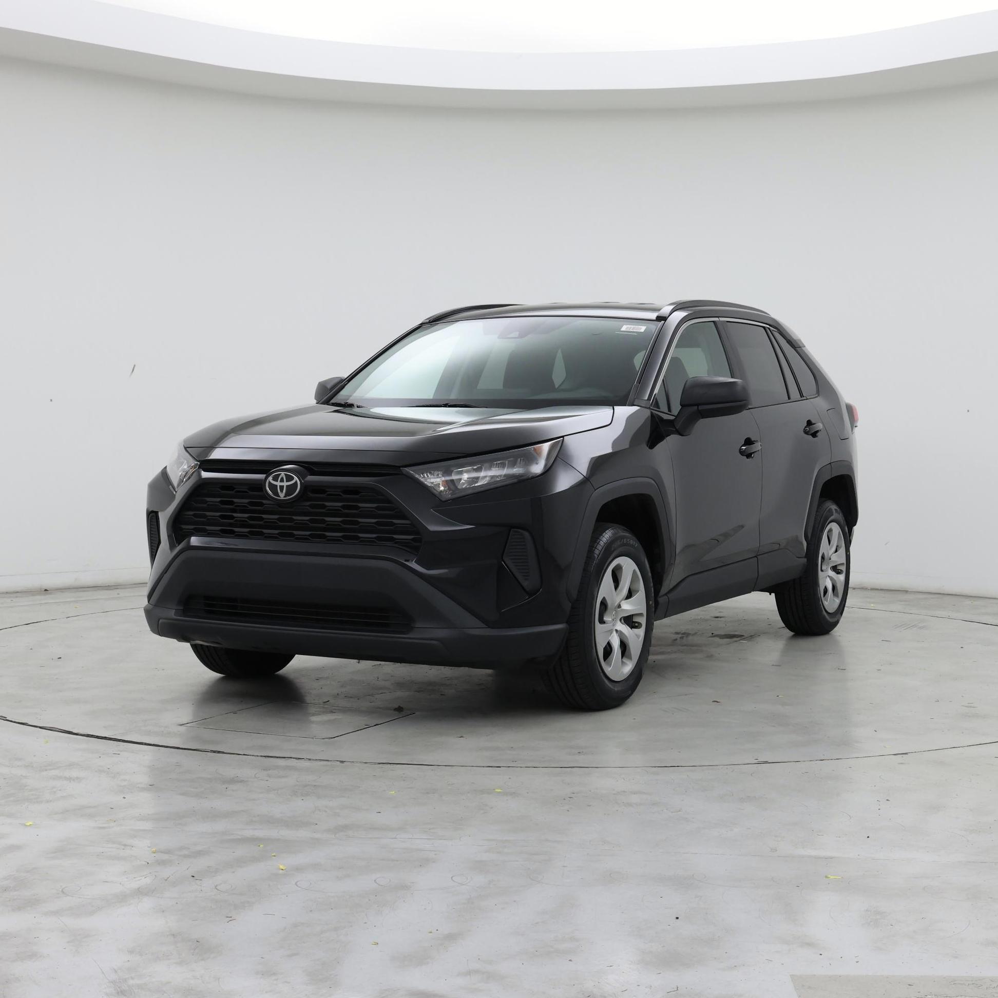 Thumbnail: 2021 Toyota RAV4 - 4