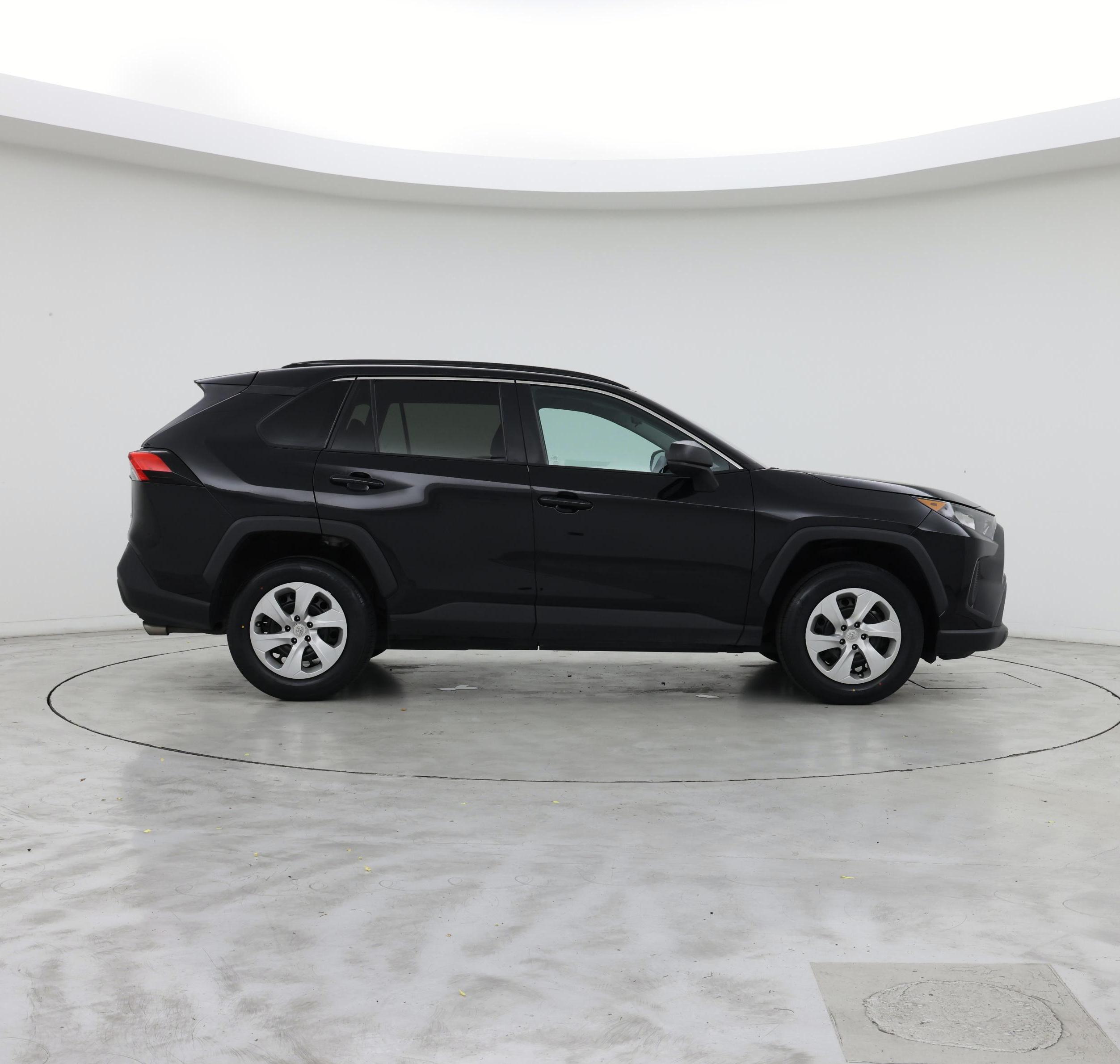 Thumbnail: 2021 Toyota RAV4 - 7
