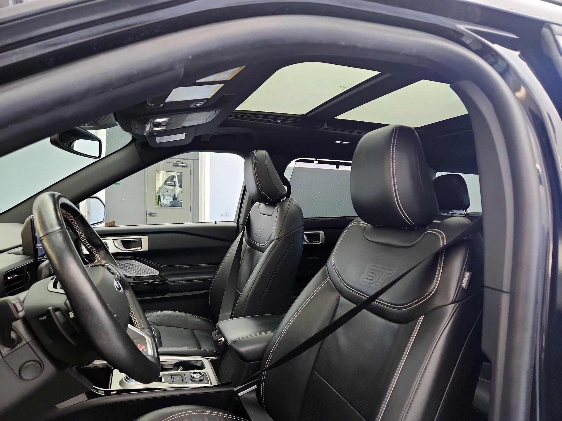 Thumbnail: 2022 Ford Explorer - 20