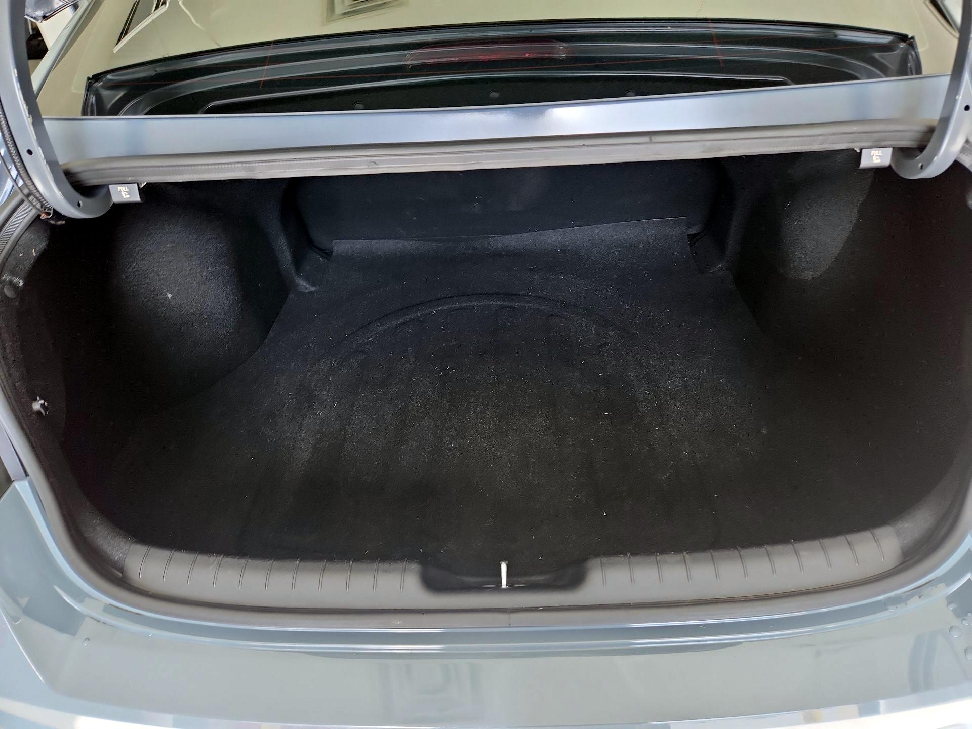 Thumbnail: 2023 Hyundai Elantra - 20