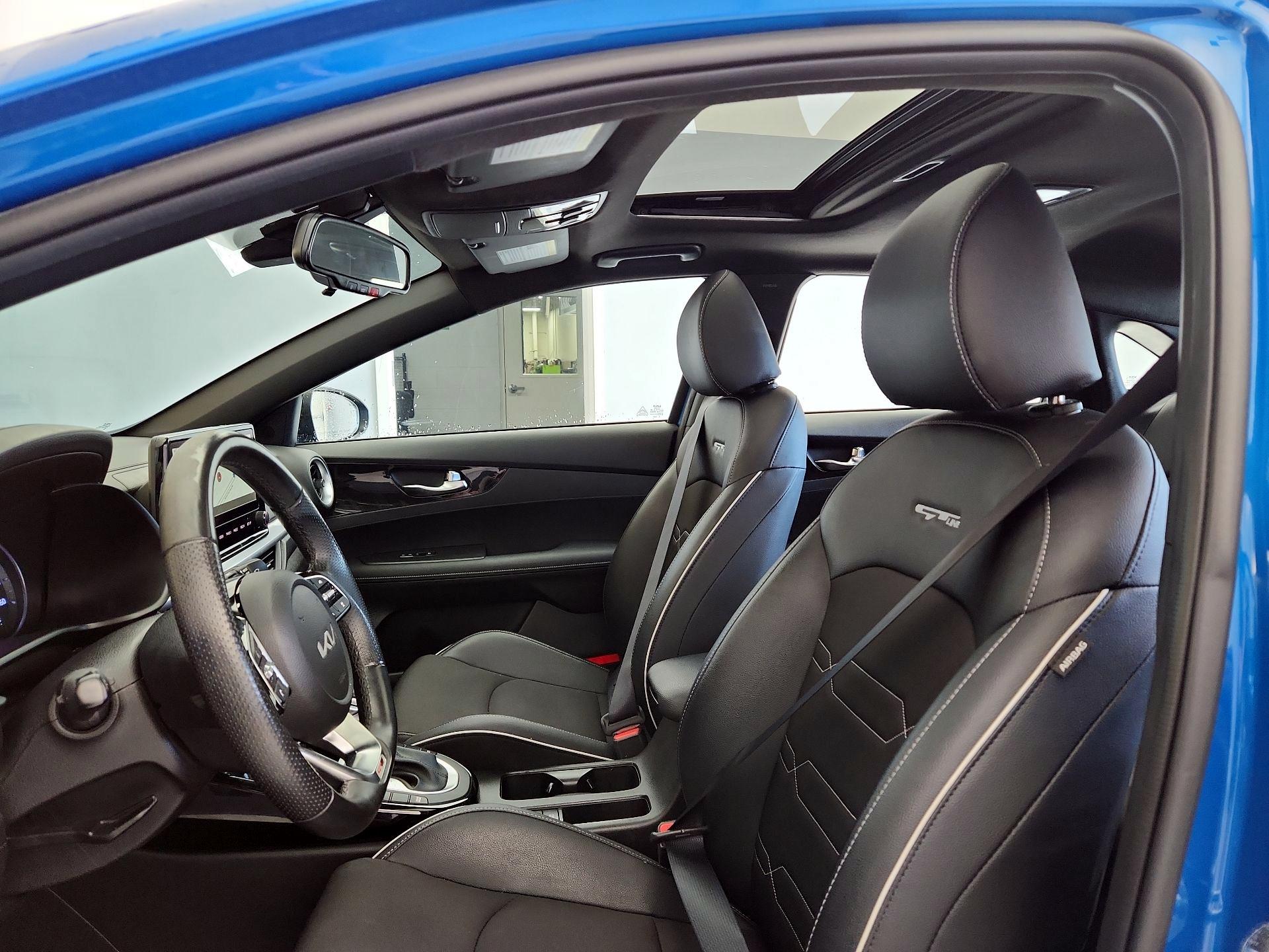 Thumbnail: 2023 Kia Forte - 20