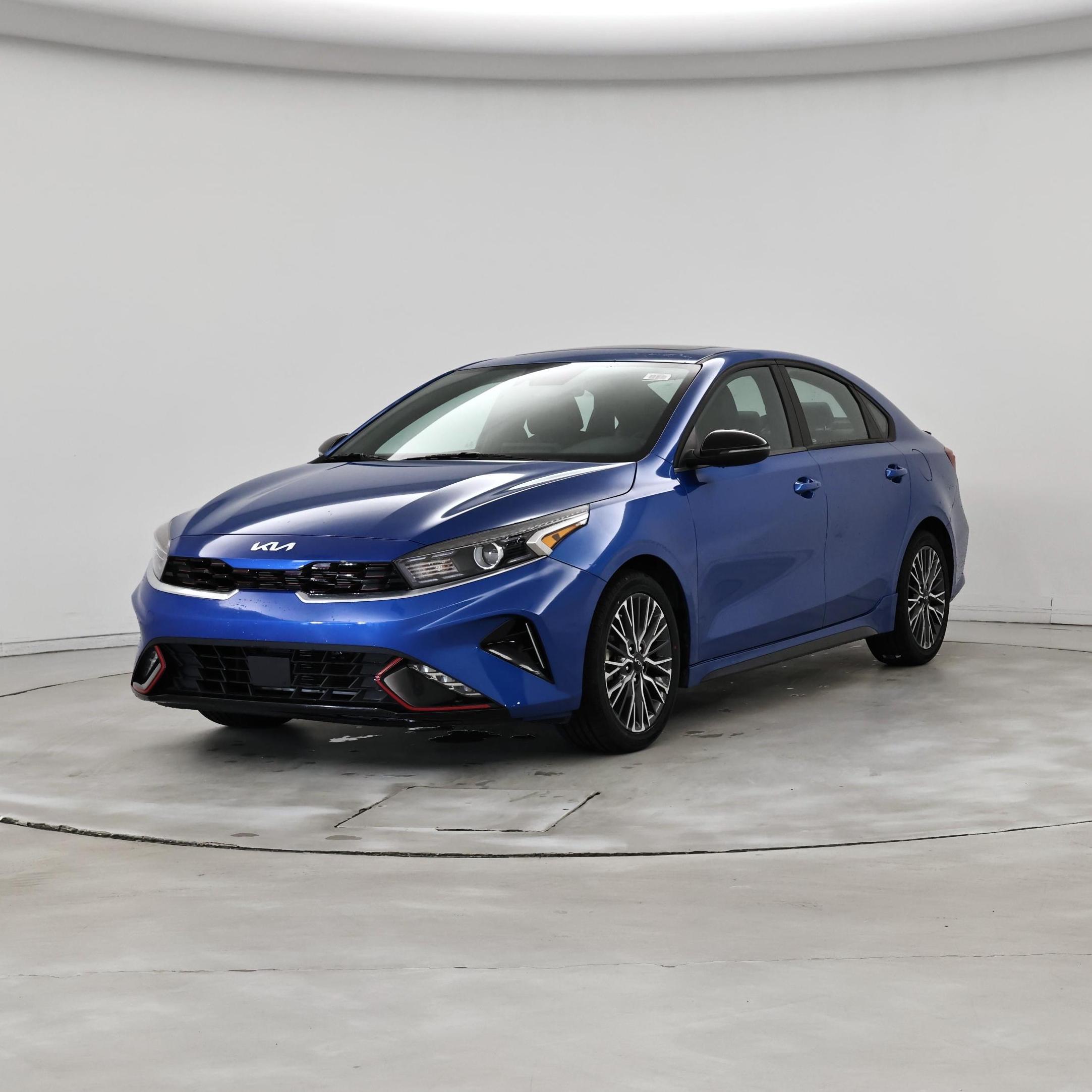 Thumbnail: 2023 Kia Forte - 4
