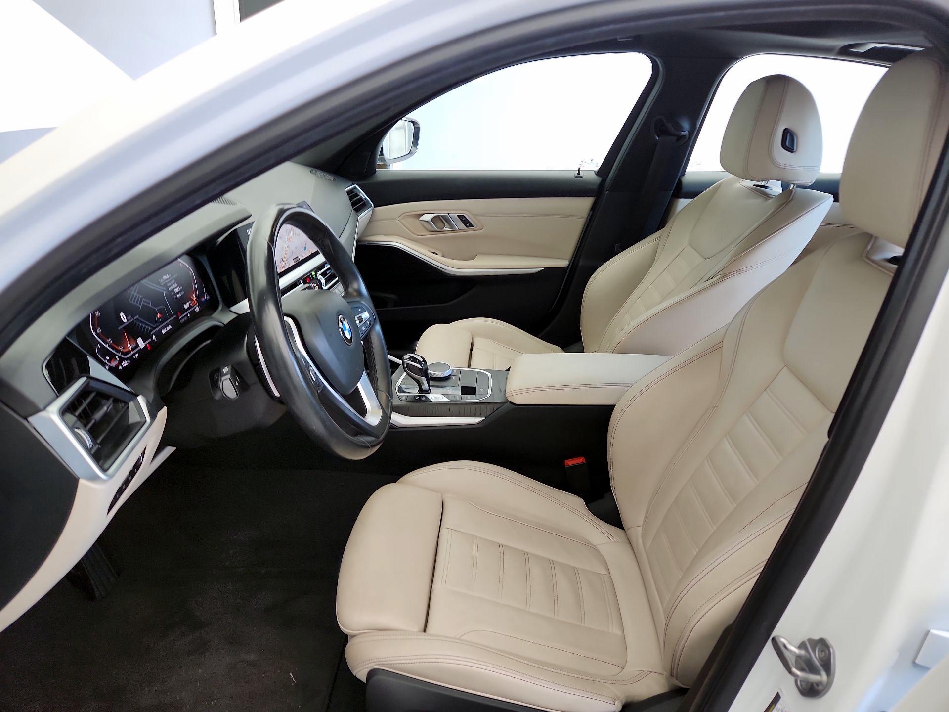 Thumbnail: 2019 BMW 3 Series - 11