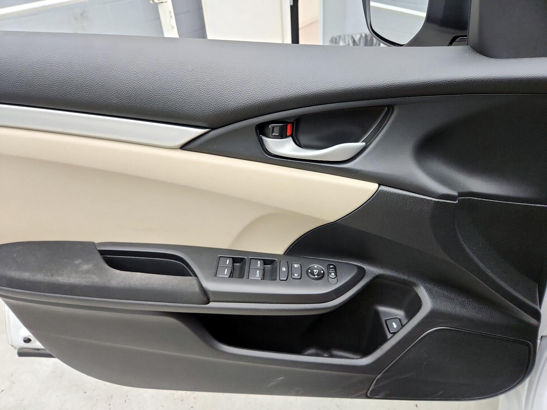 Thumbnail: 2020 Honda Civic - 12
