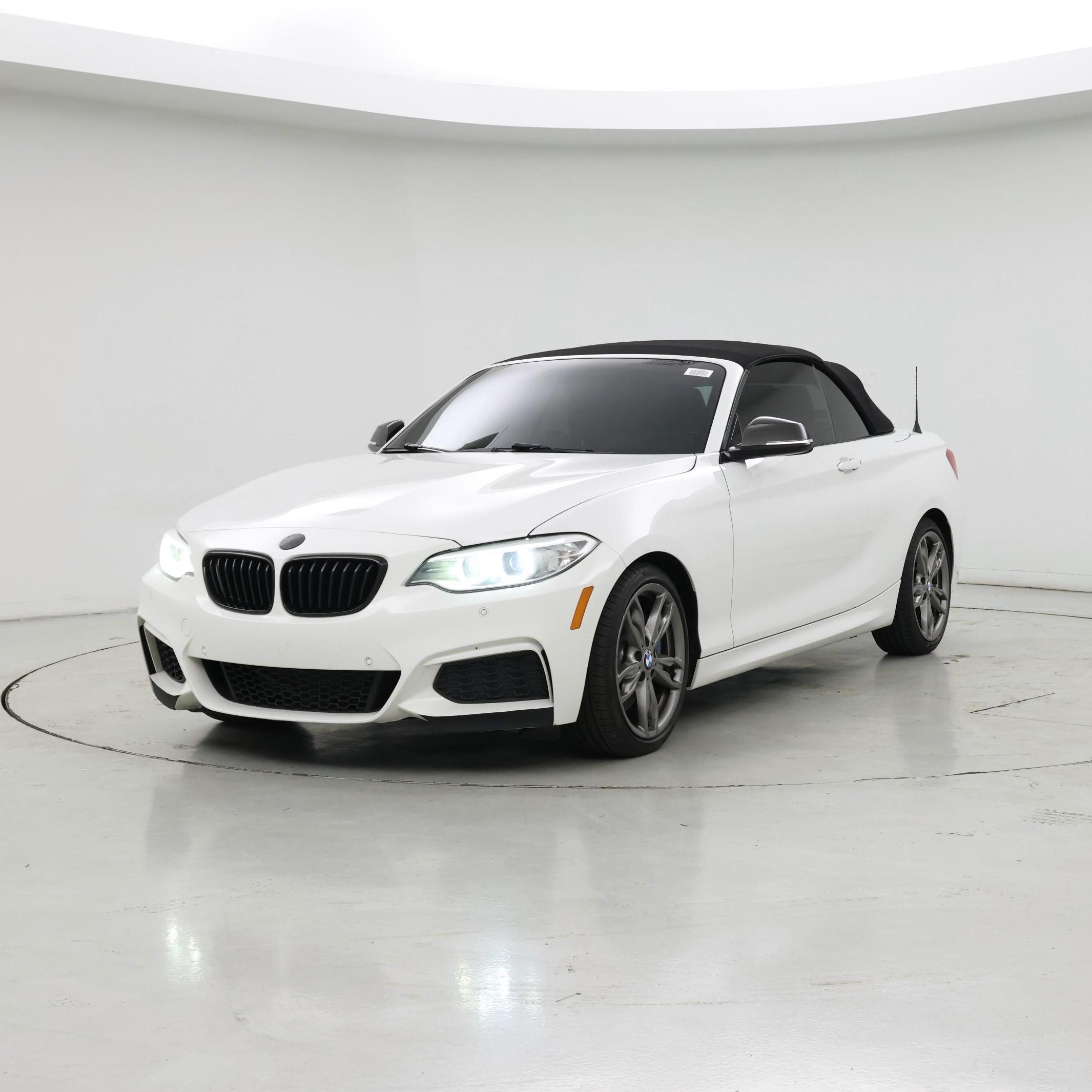 Thumbnail: 2017 BMW 2 Series - 4