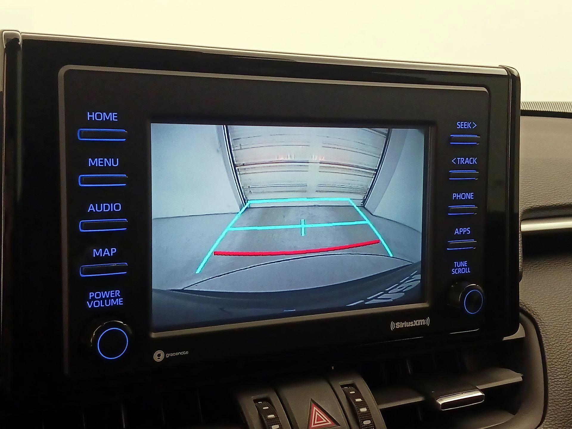 Thumbnail: 2020 Toyota RAV4 - 14