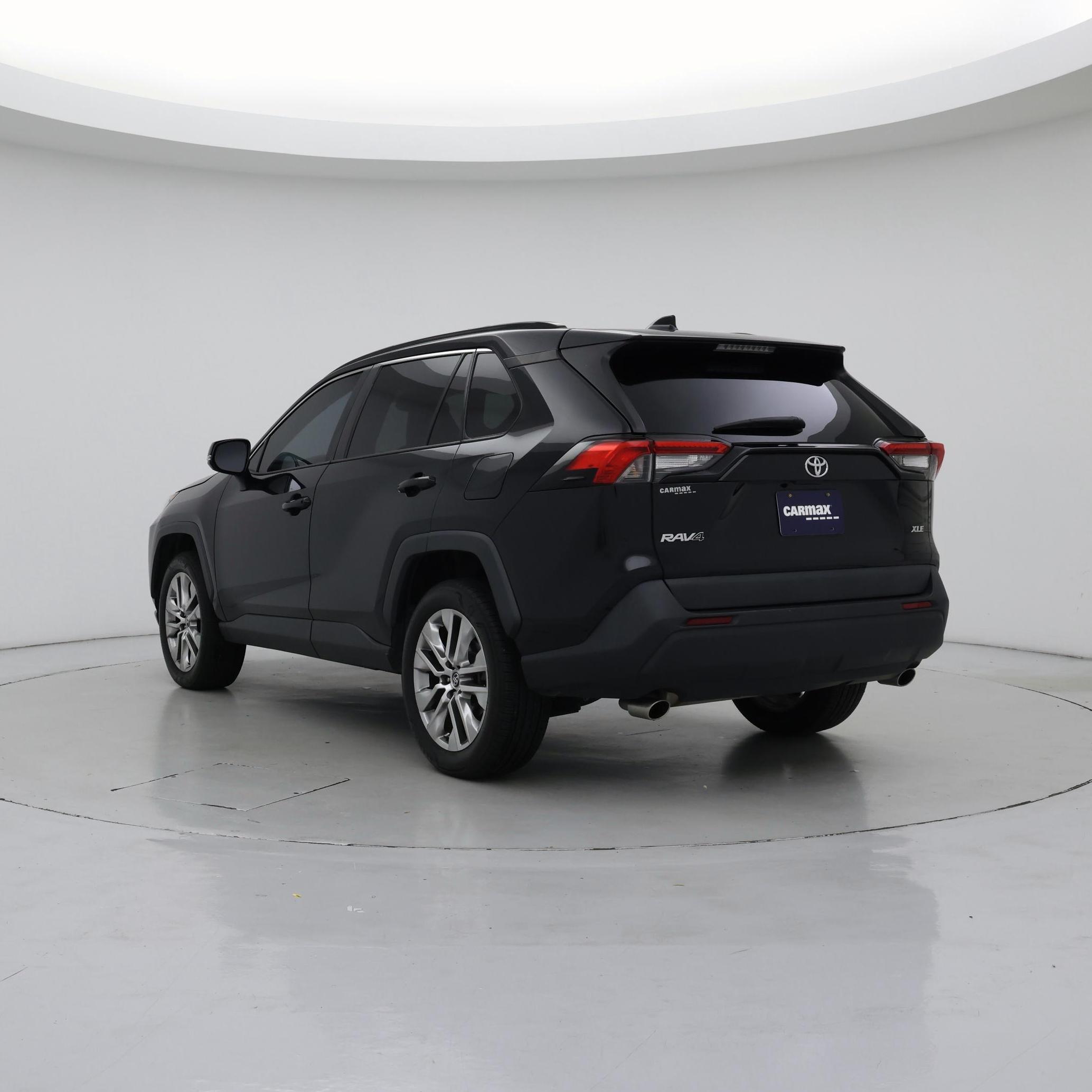 Thumbnail: 2020 Toyota RAV4 - 2