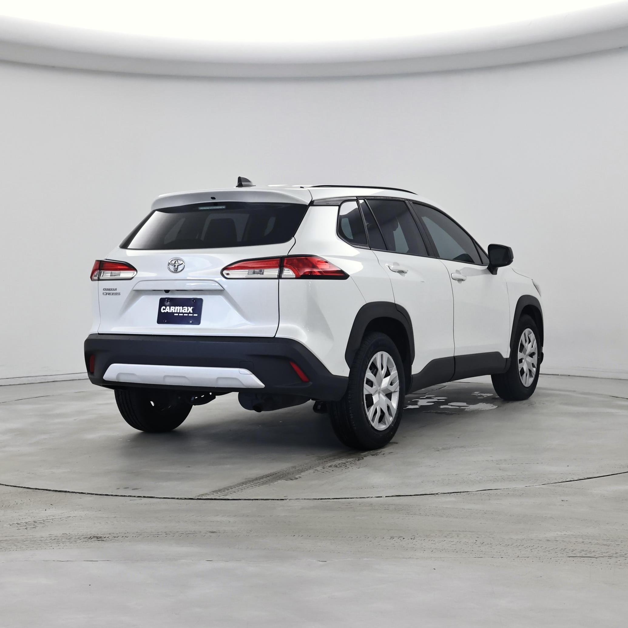 Thumbnail: 2023 Toyota Corolla Cross - 8