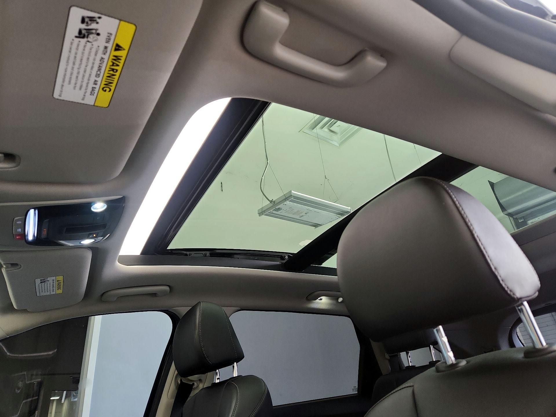 Thumbnail: 2023 Kia Sorento - 20
