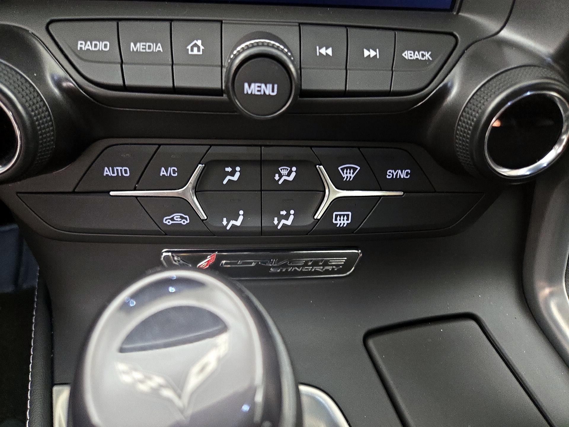 Thumbnail: 2017 Chevrolet Corvette - 16