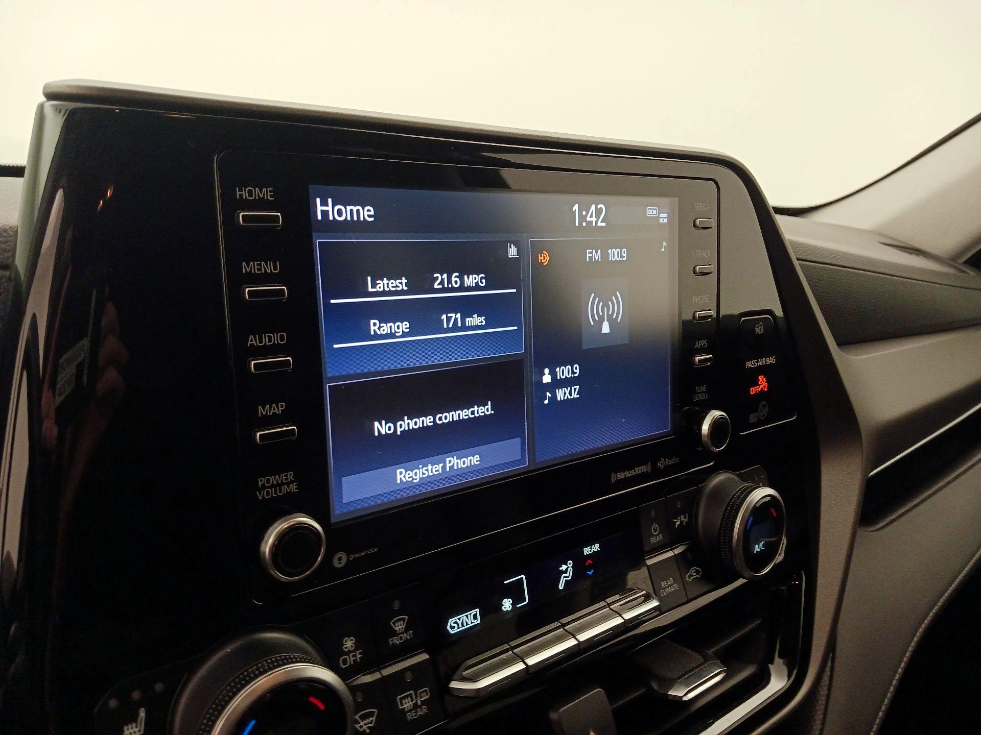 Thumbnail: 2020 Toyota Highlander - 15