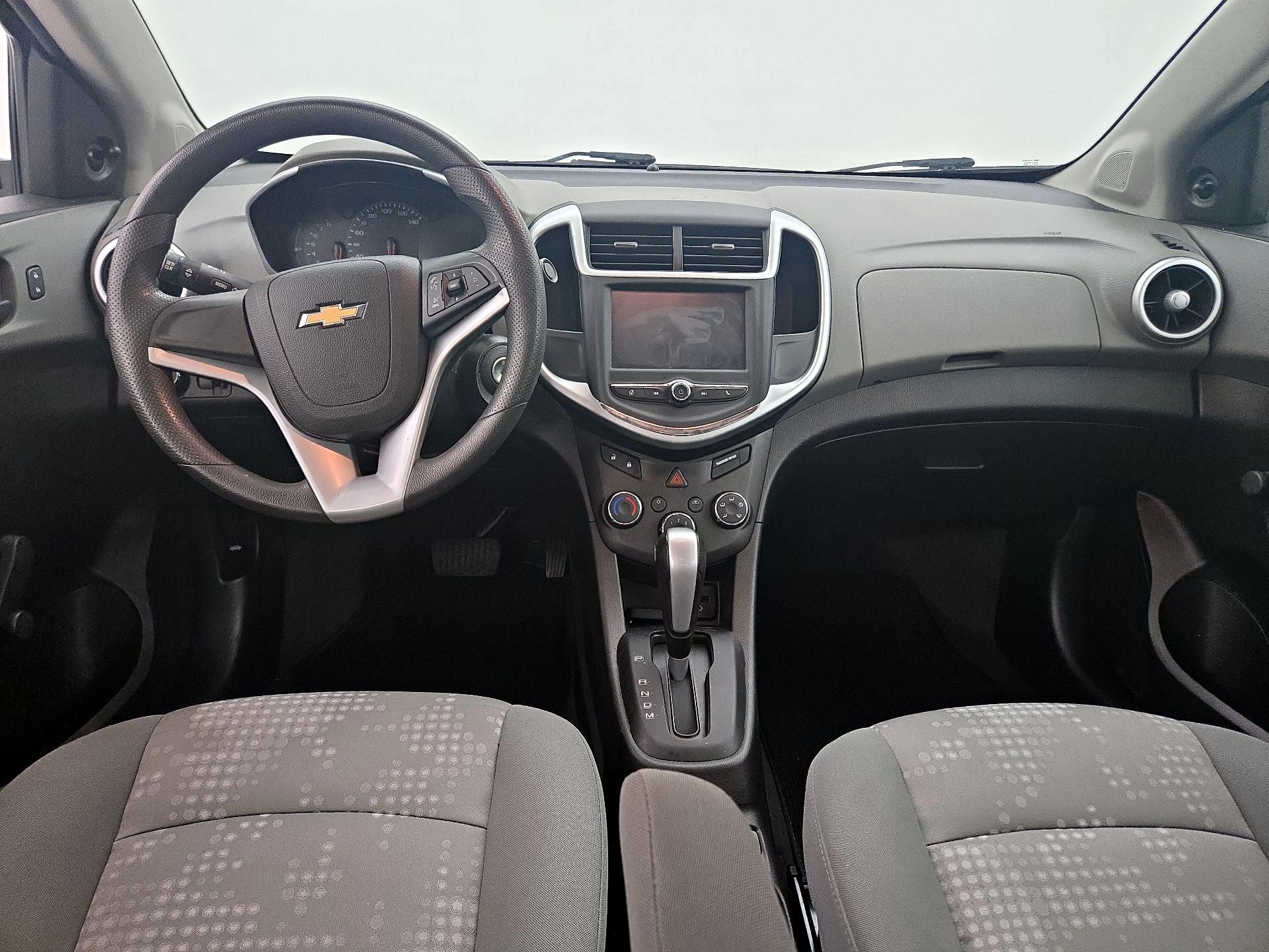 Thumbnail: 2017 Chevrolet Sonic - 9