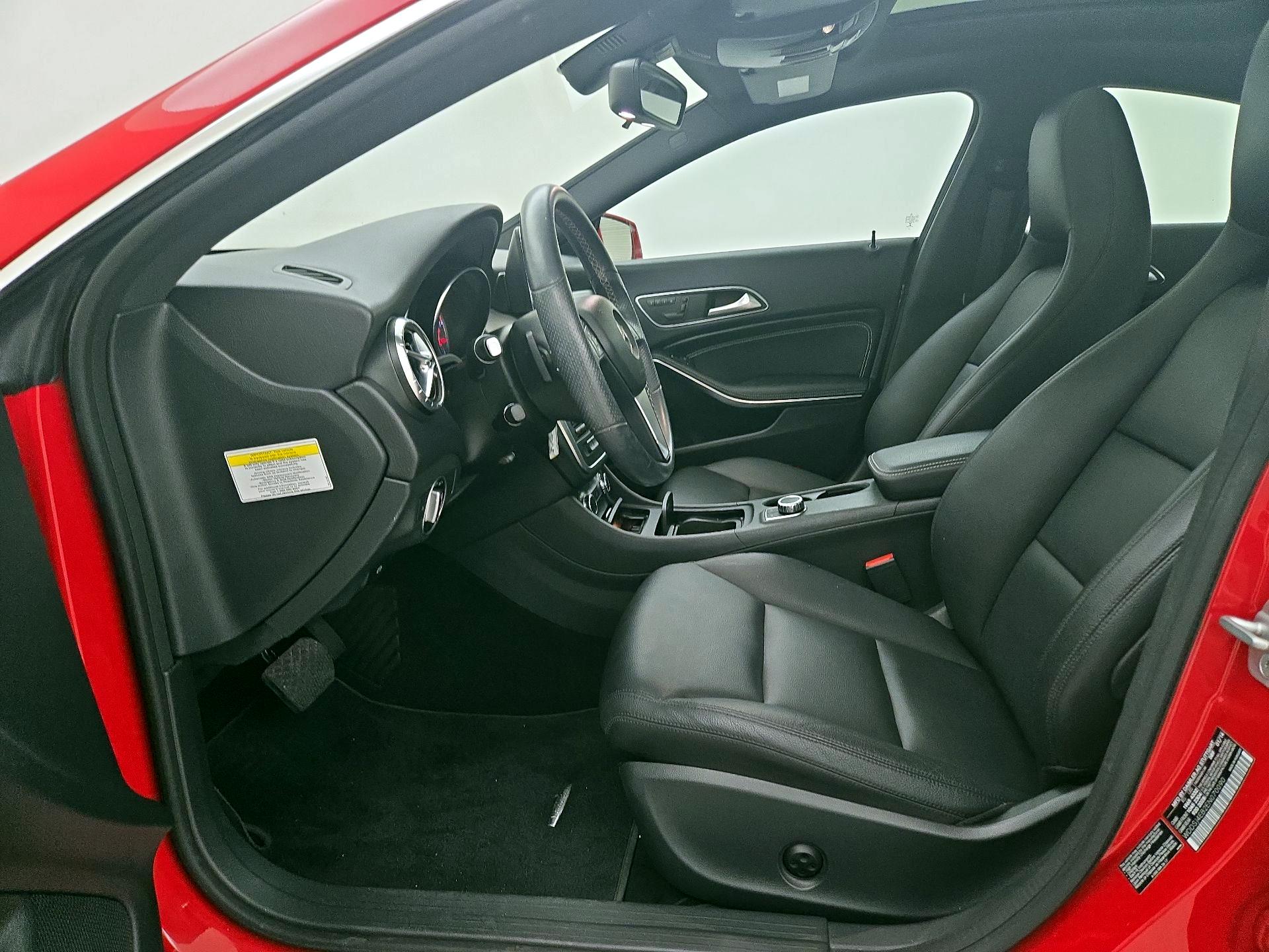 Thumbnail: 2014 Mercedes-Benz CLA - 11