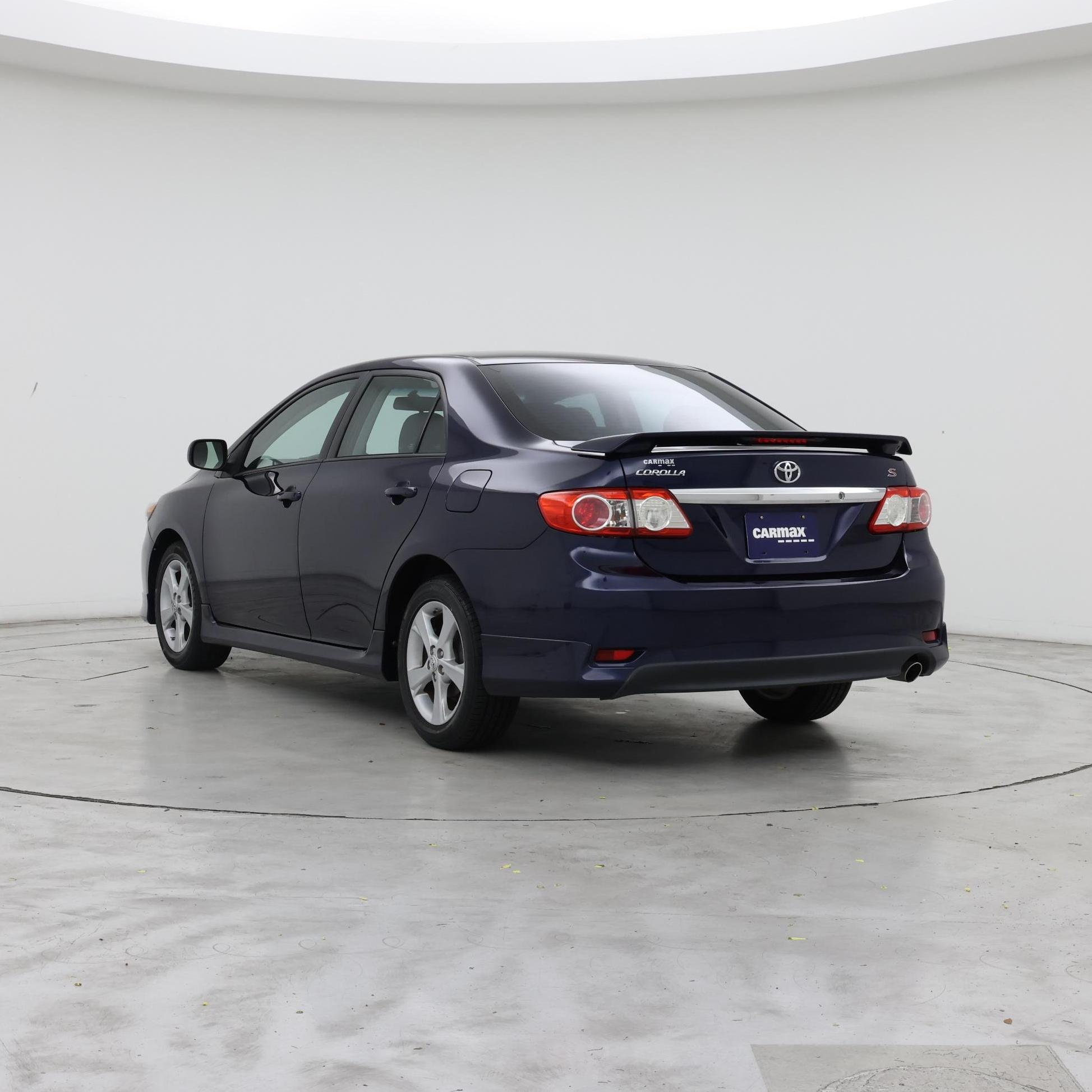 Thumbnail: 2013 Toyota Corolla - 2