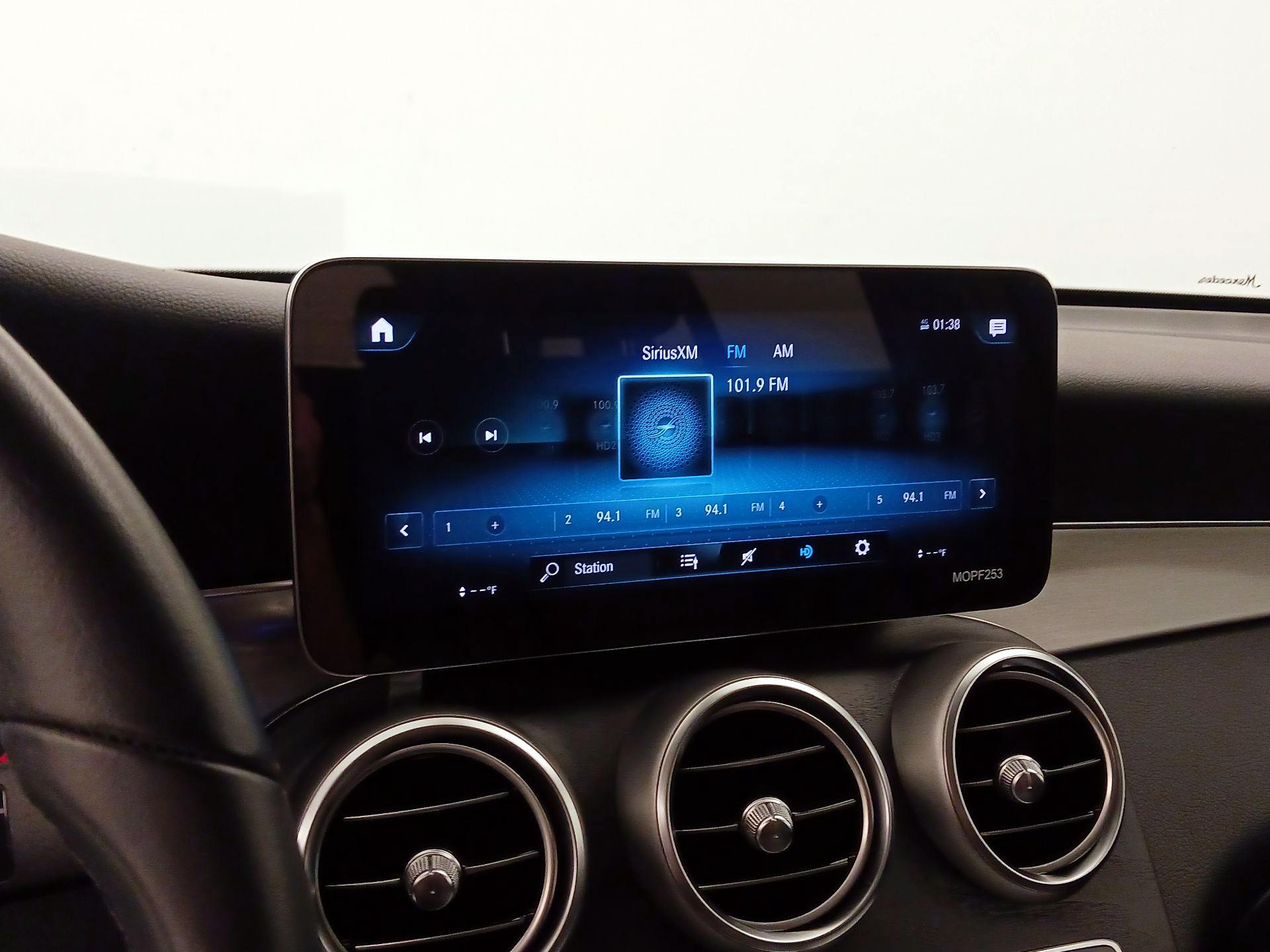 Thumbnail: 2020 Mercedes-Benz GLC - 15