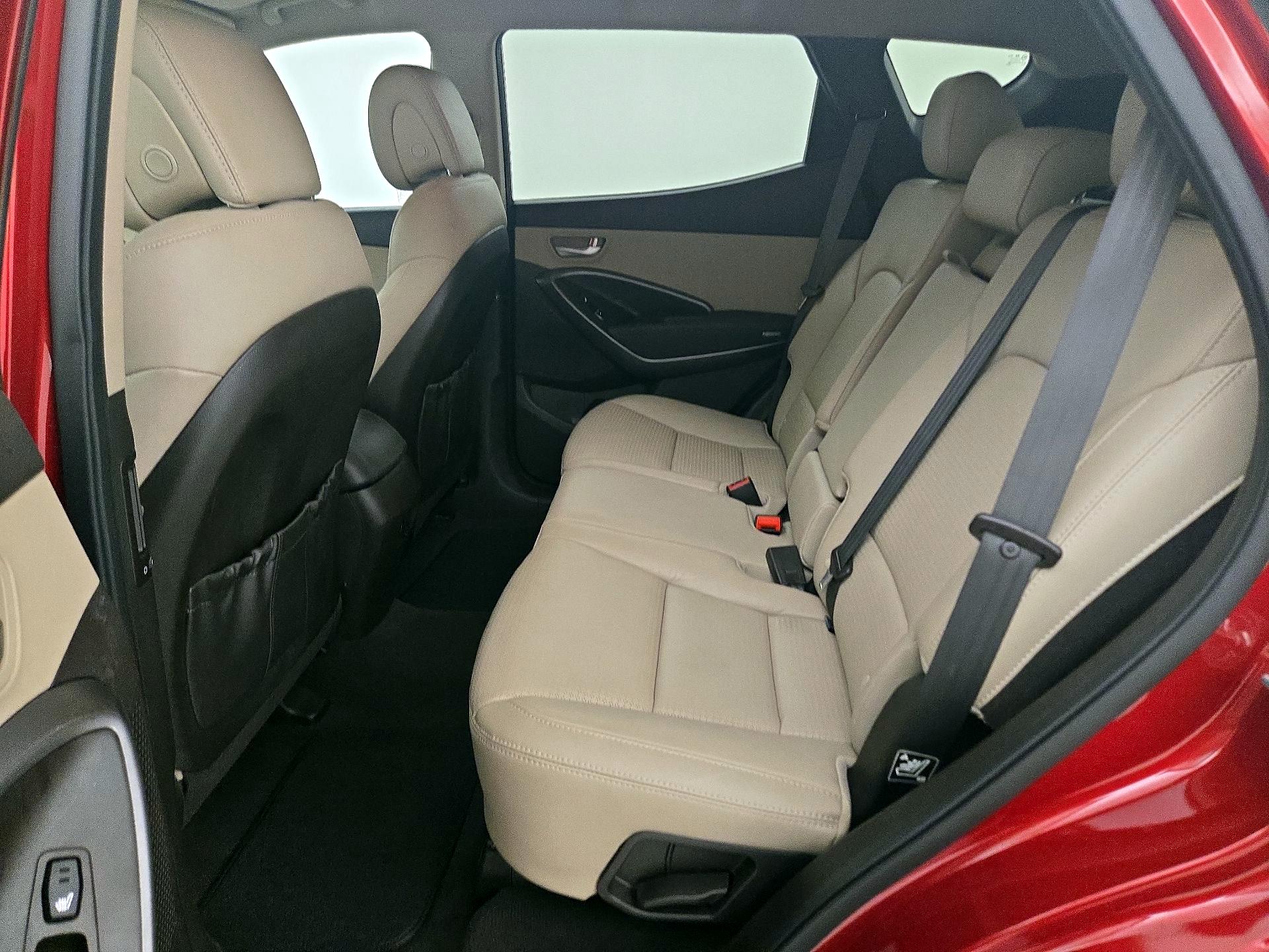 Thumbnail: 2013 Hyundai Santa Fe - 19