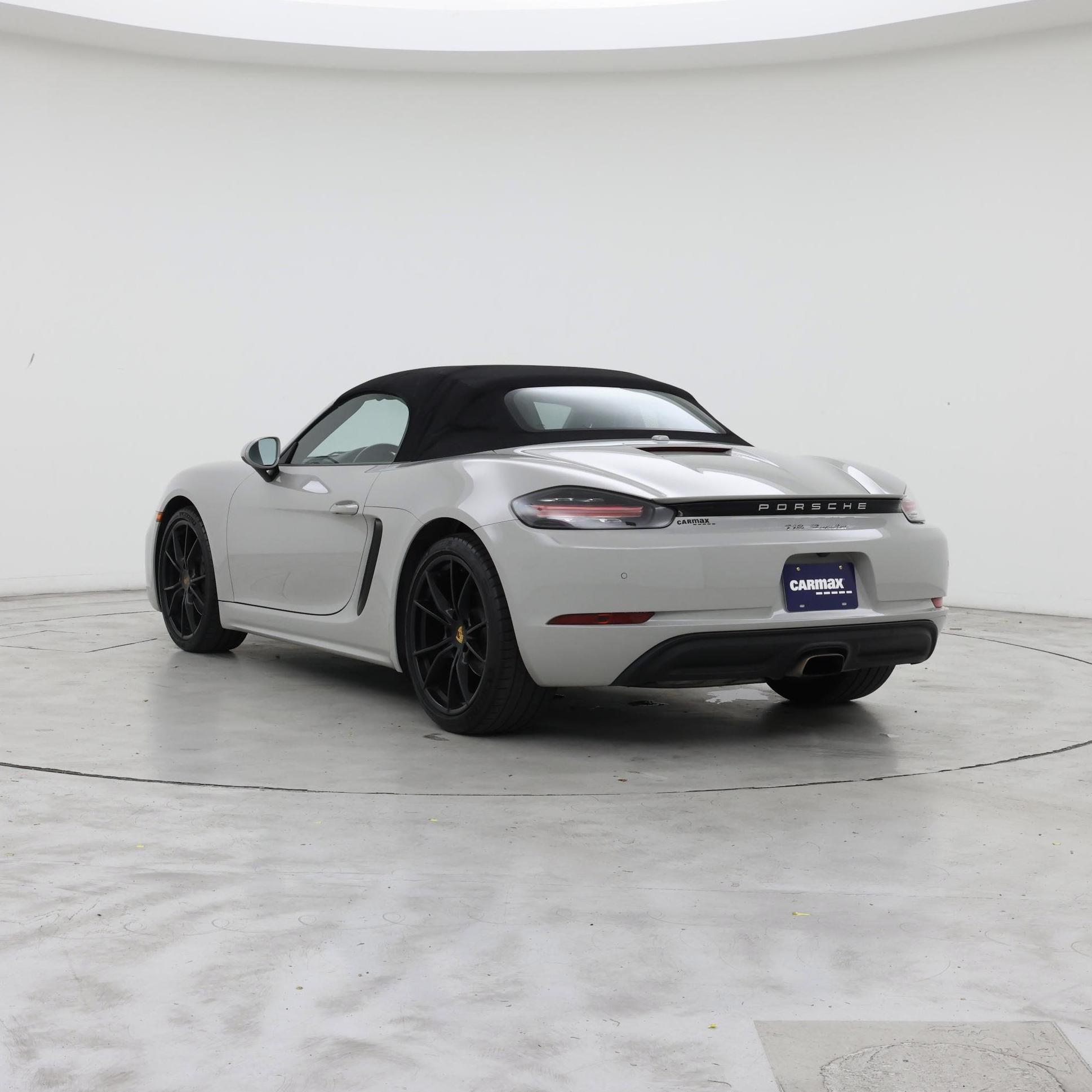 Thumbnail: 2018 Porsche 718 Boxster - 2