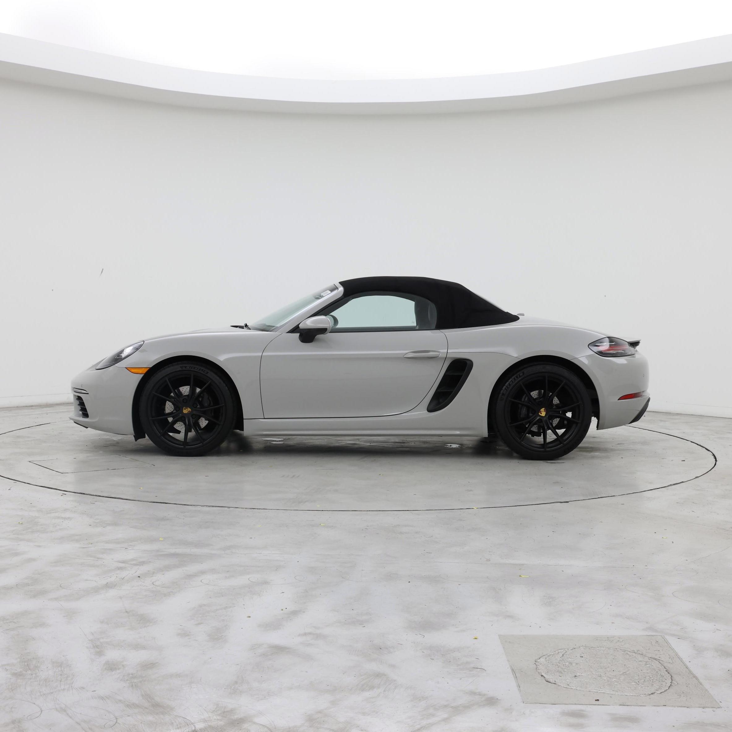 Thumbnail: 2018 Porsche 718 Boxster - 3