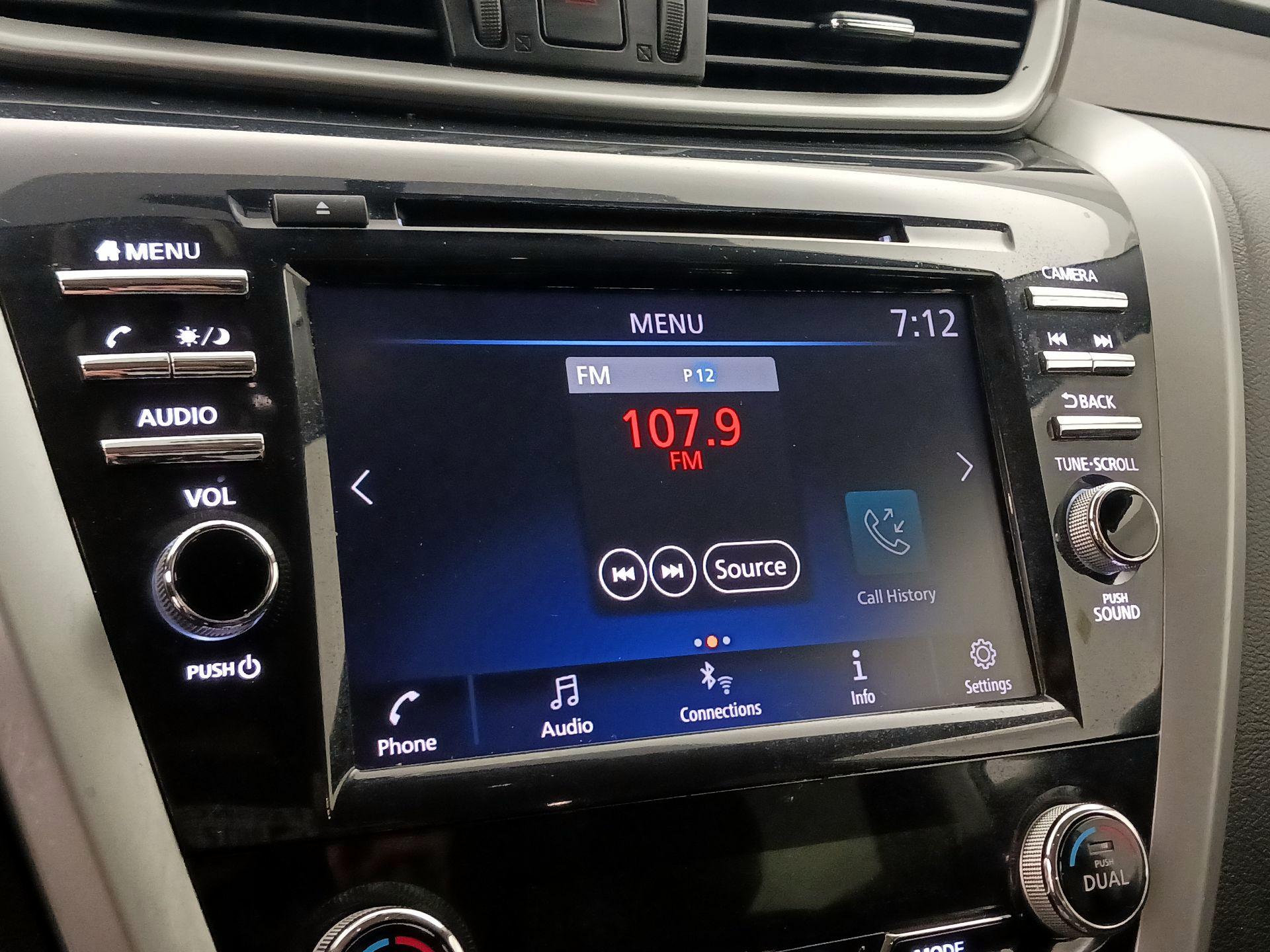 Thumbnail: 2019 Nissan Murano - 15