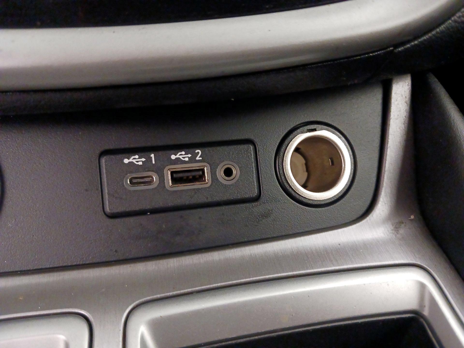 Thumbnail: 2019 Nissan Murano - 18