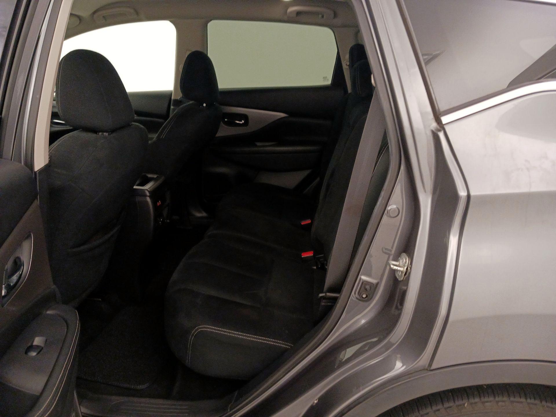 Thumbnail: 2019 Nissan Murano - 19