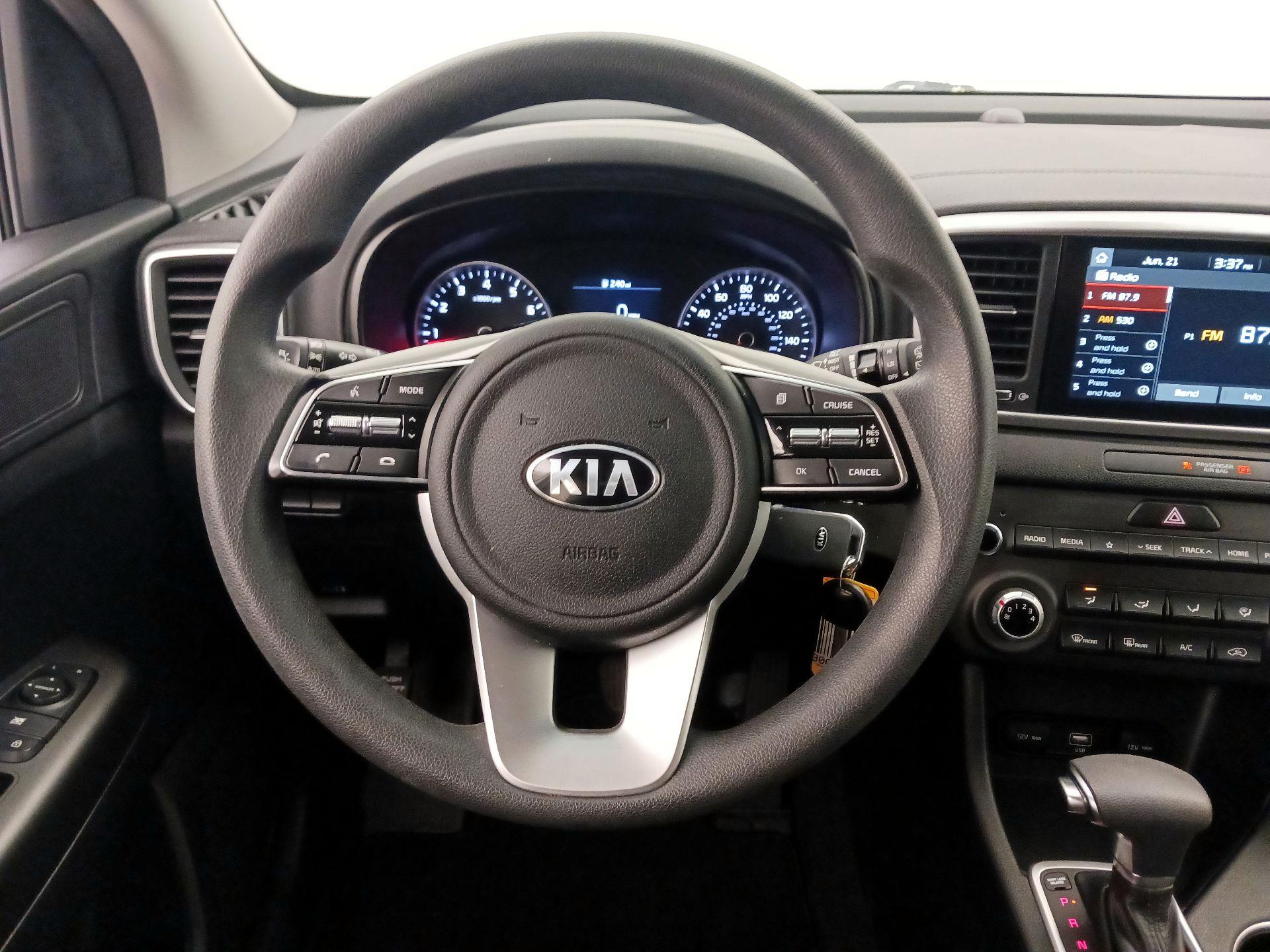 Thumbnail: 2022 Kia Sportage - 10
