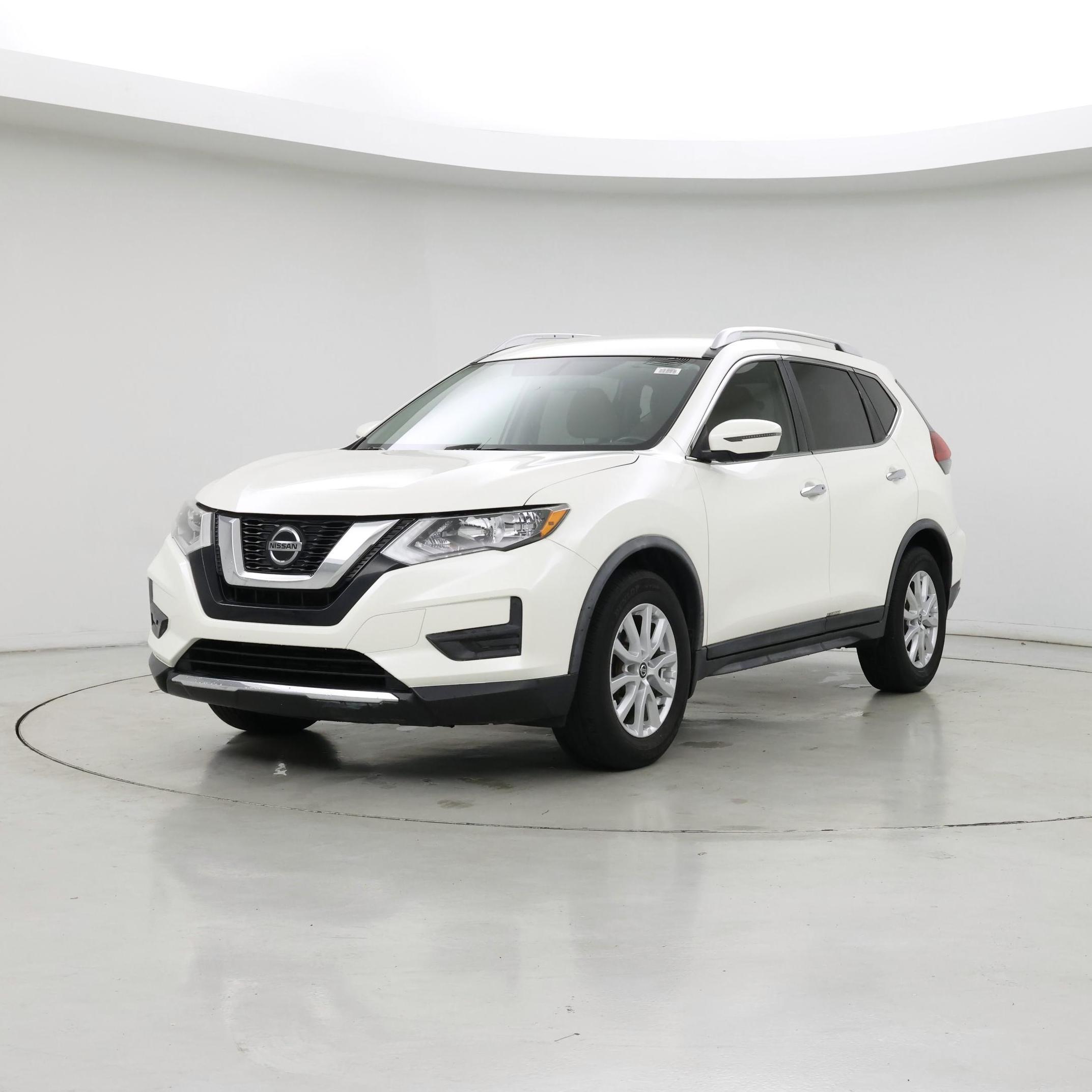 Thumbnail: 2018 Nissan Rogue - 4