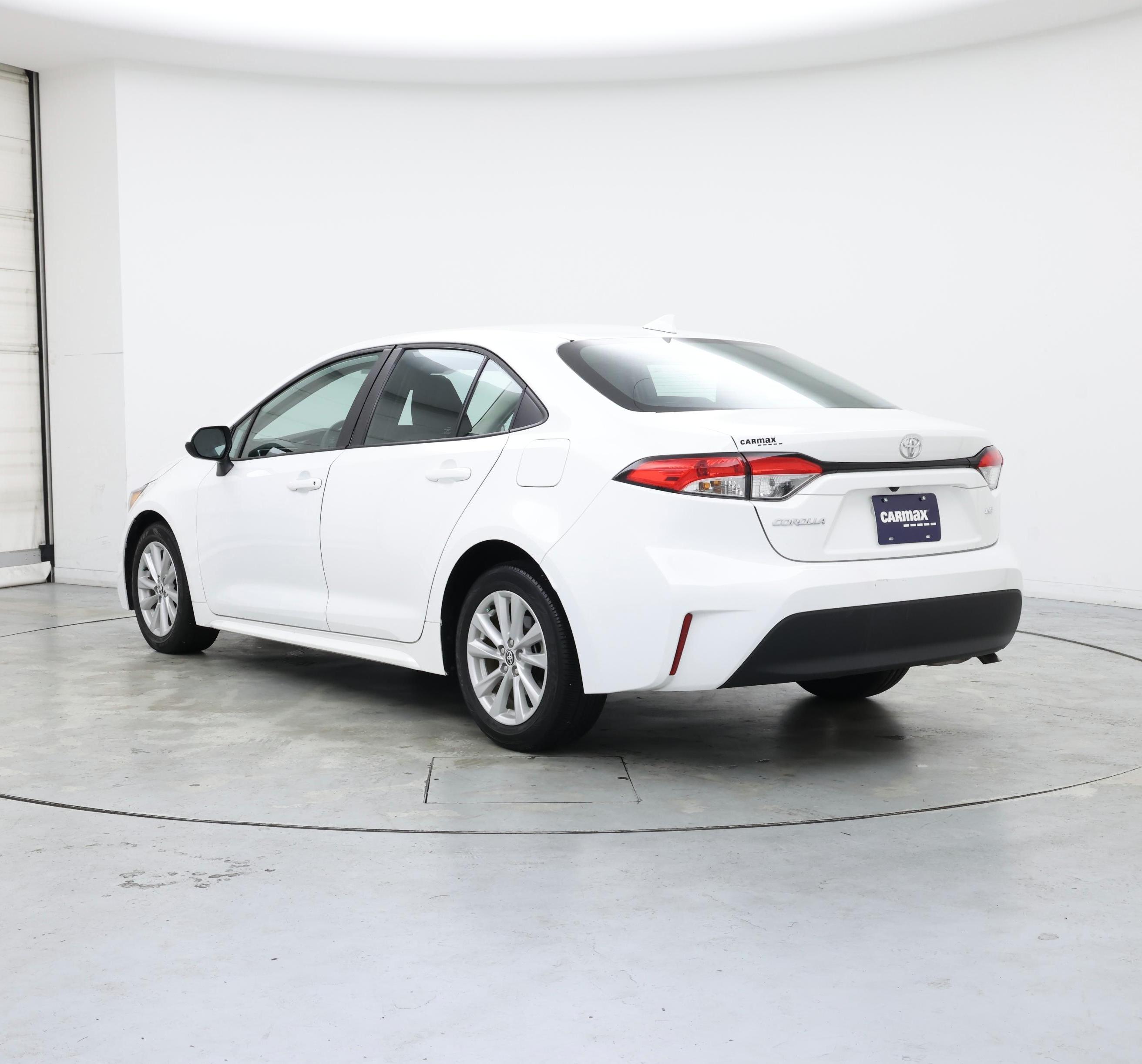 Thumbnail: 2023 Toyota Corolla - 2