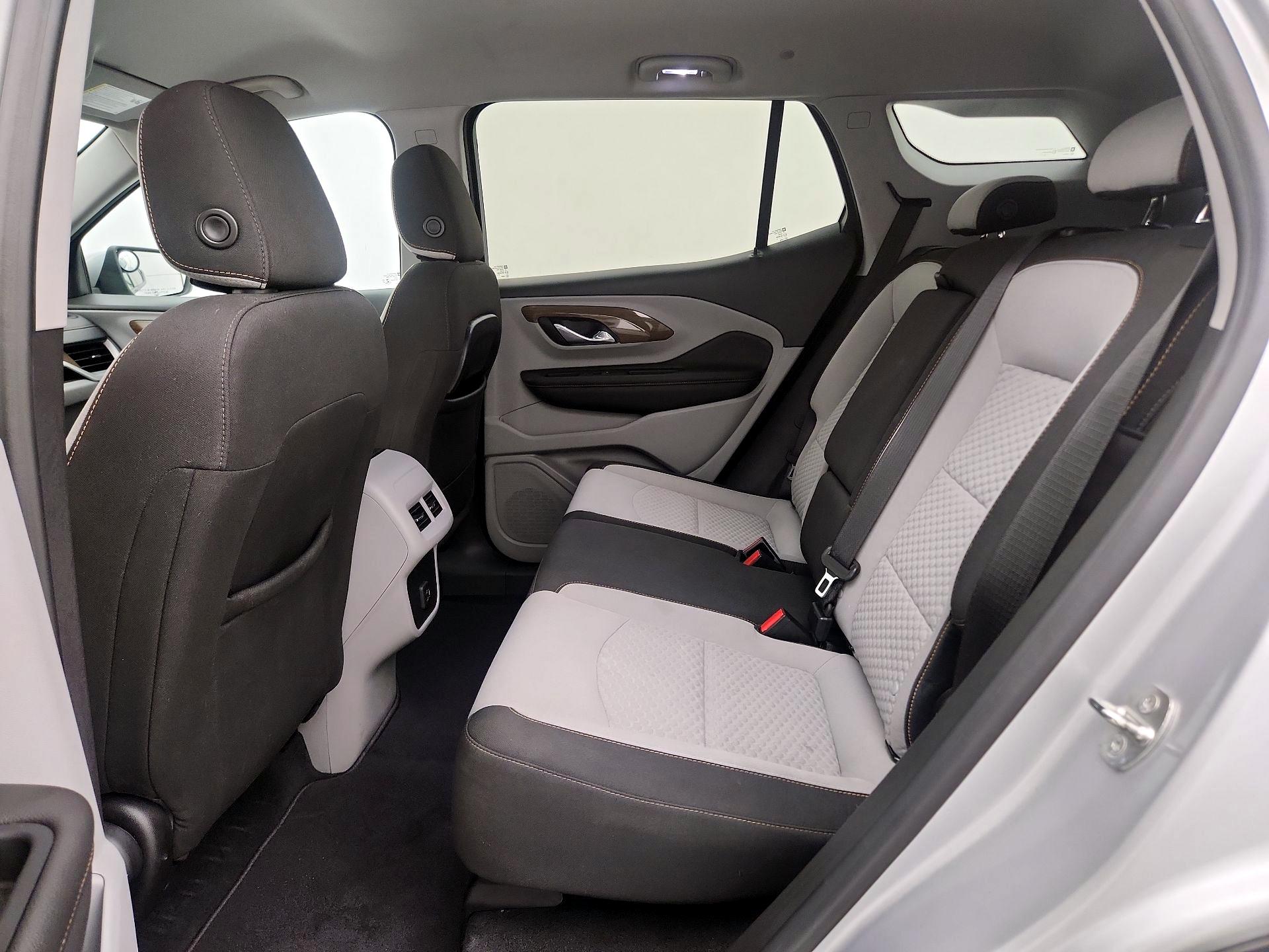 Thumbnail: 2020 GMC Terrain - 19