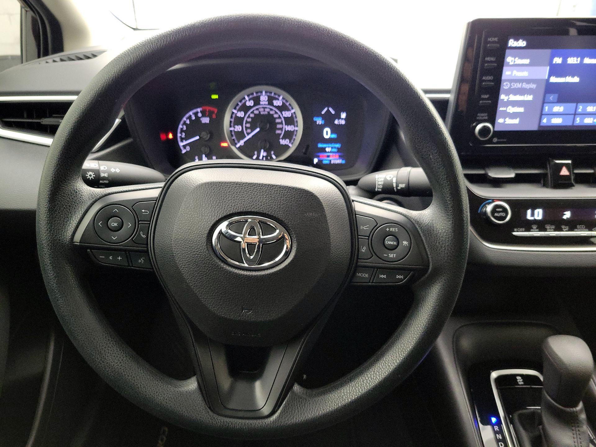 Thumbnail: 2022 Toyota Corolla - 10