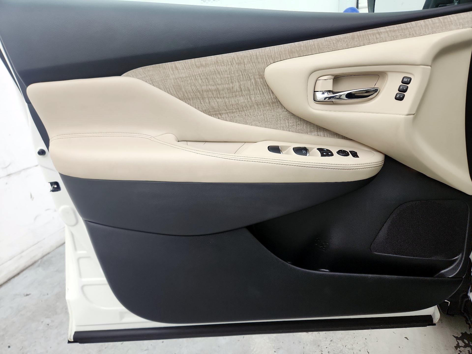 Thumbnail: 2020 Nissan Murano - 12