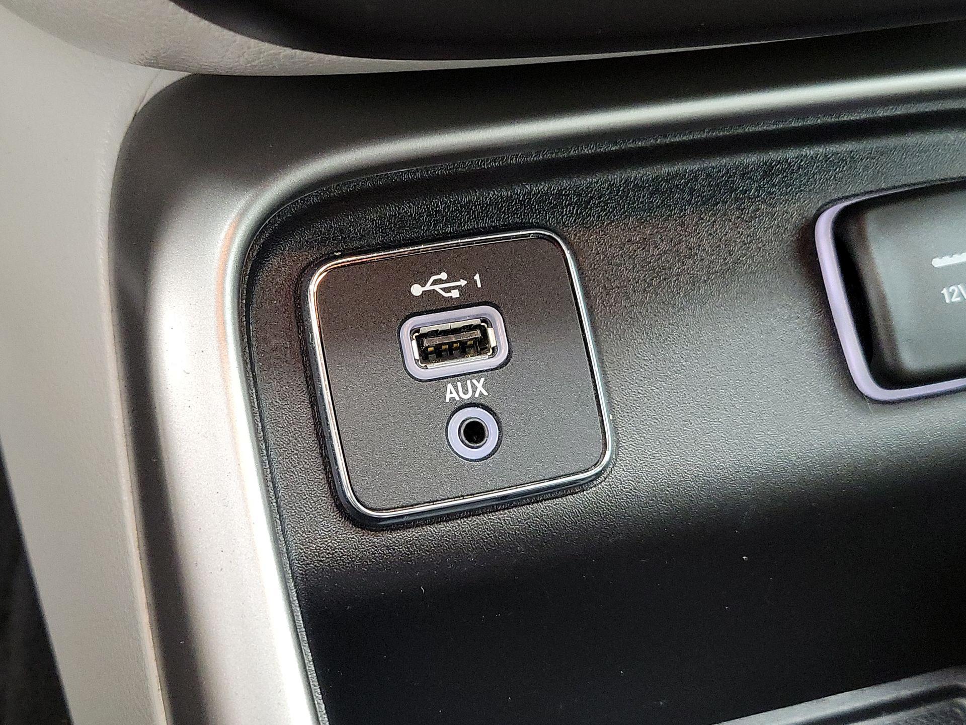 Thumbnail: 2019 Jeep Compass - 18