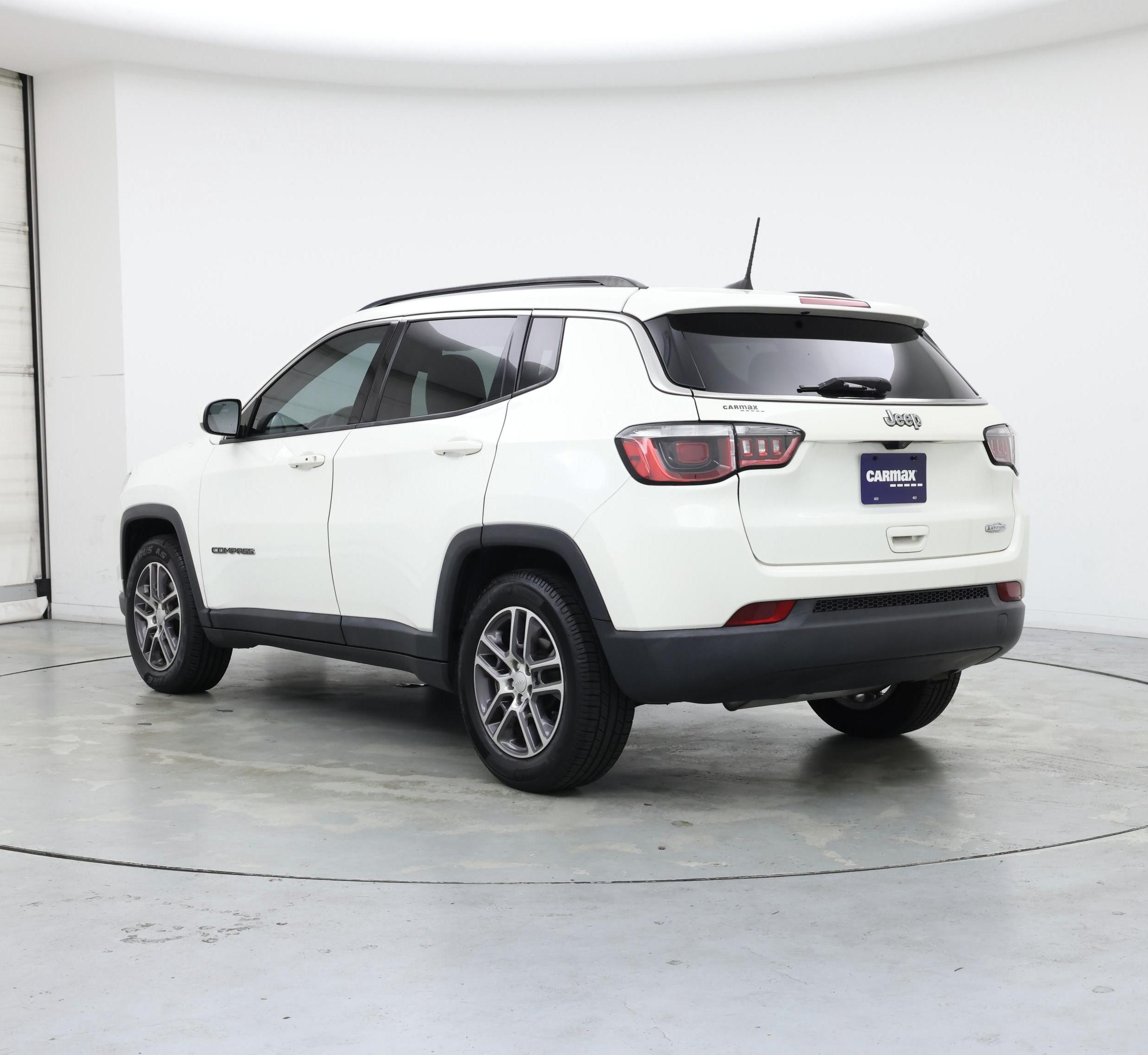 Thumbnail: 2019 Jeep Compass - 2
