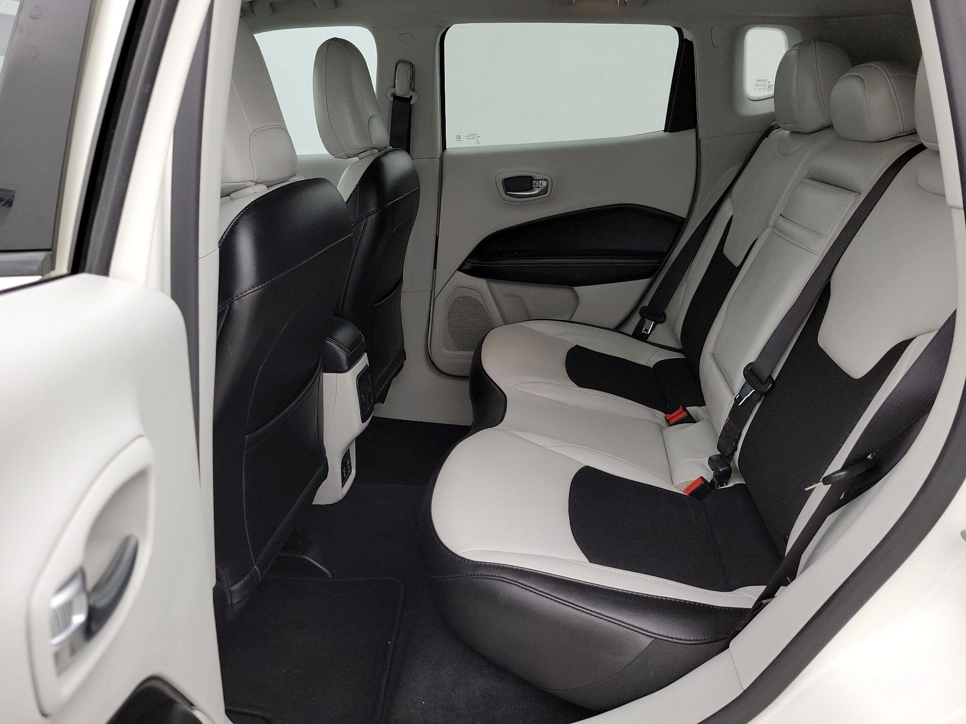 Thumbnail: 2019 Jeep Compass - 20