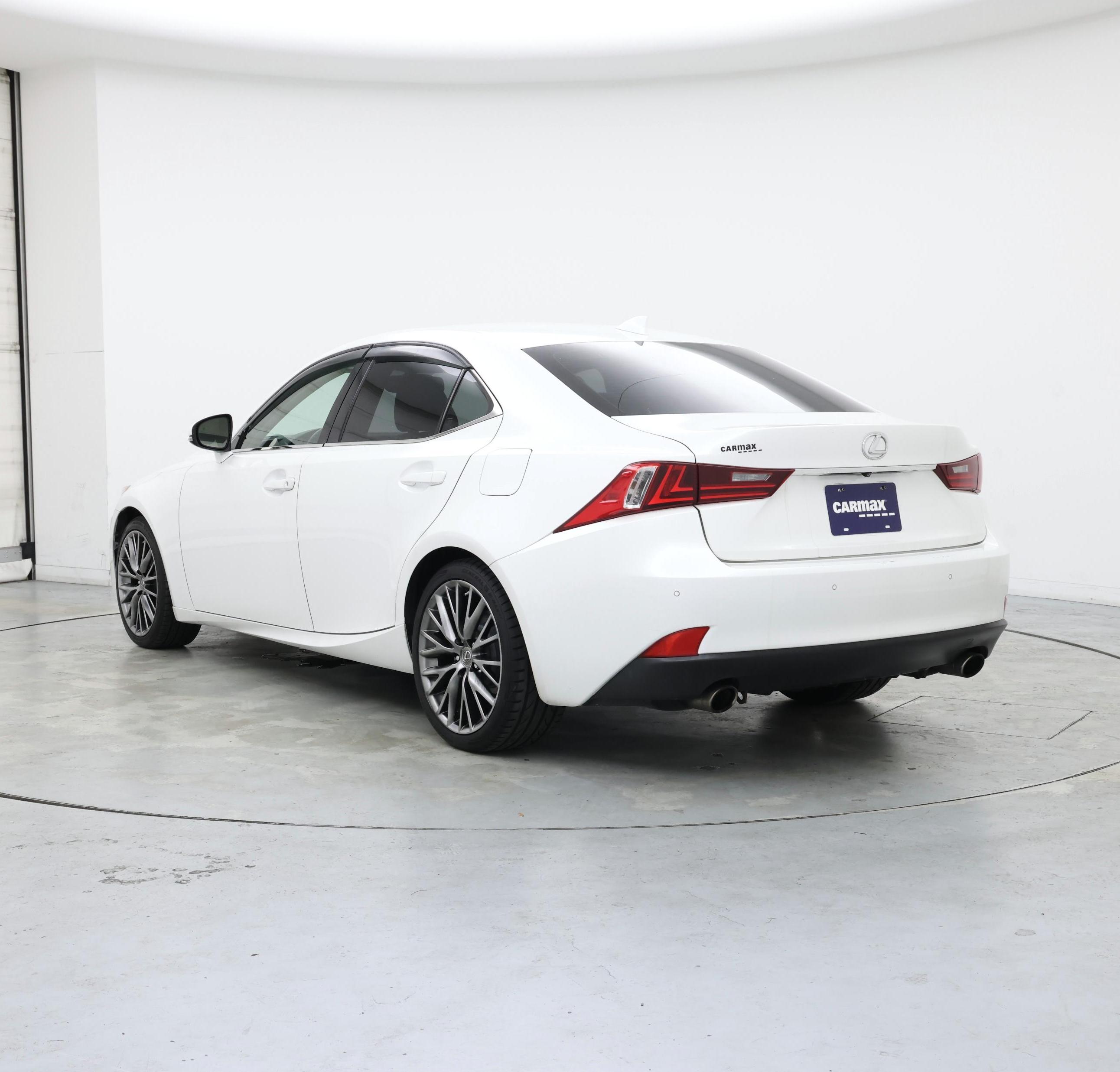 Thumbnail: 2014 Lexus IS - 2
