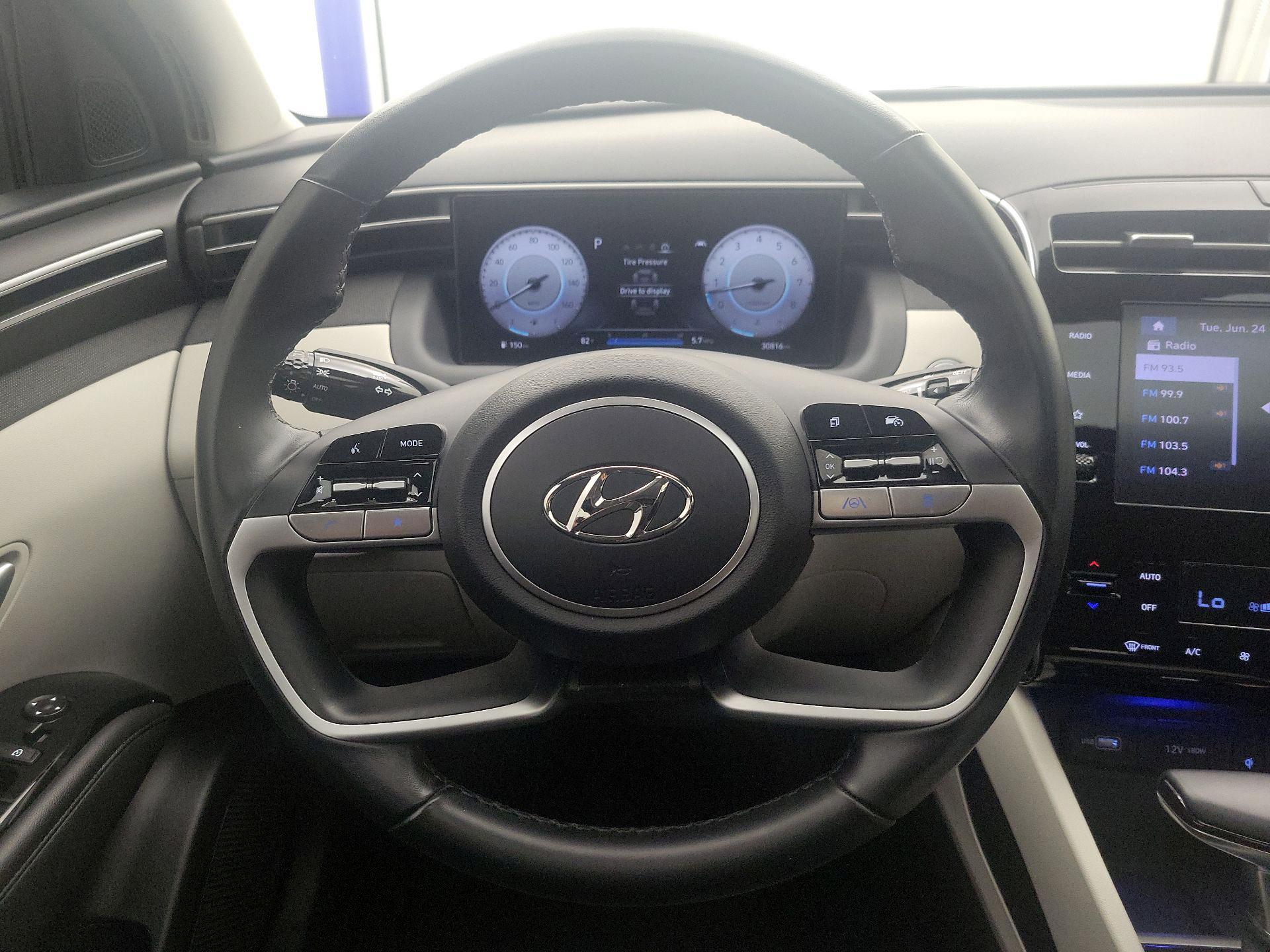 Thumbnail: 2022 Hyundai Tucson - 10